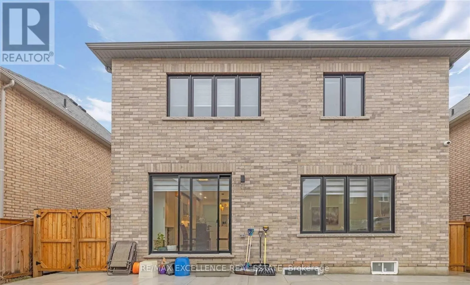 6 GODLIMAN ROAD