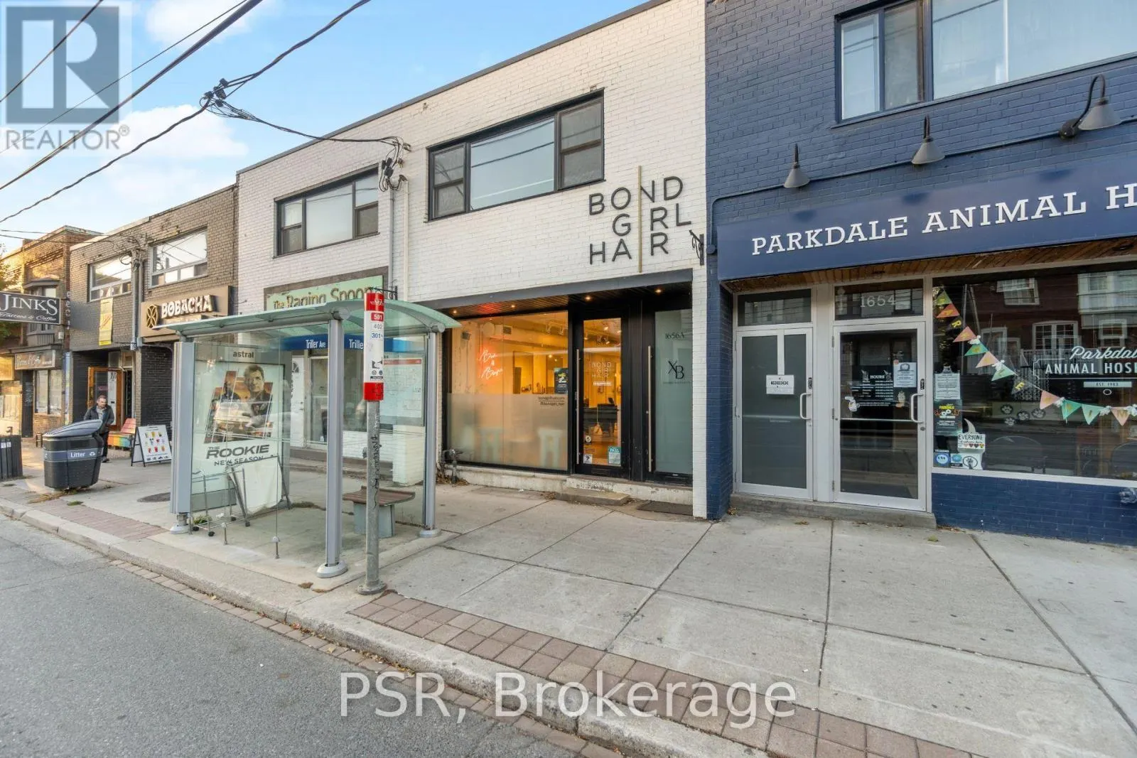 1656 QUEEN STREET W
