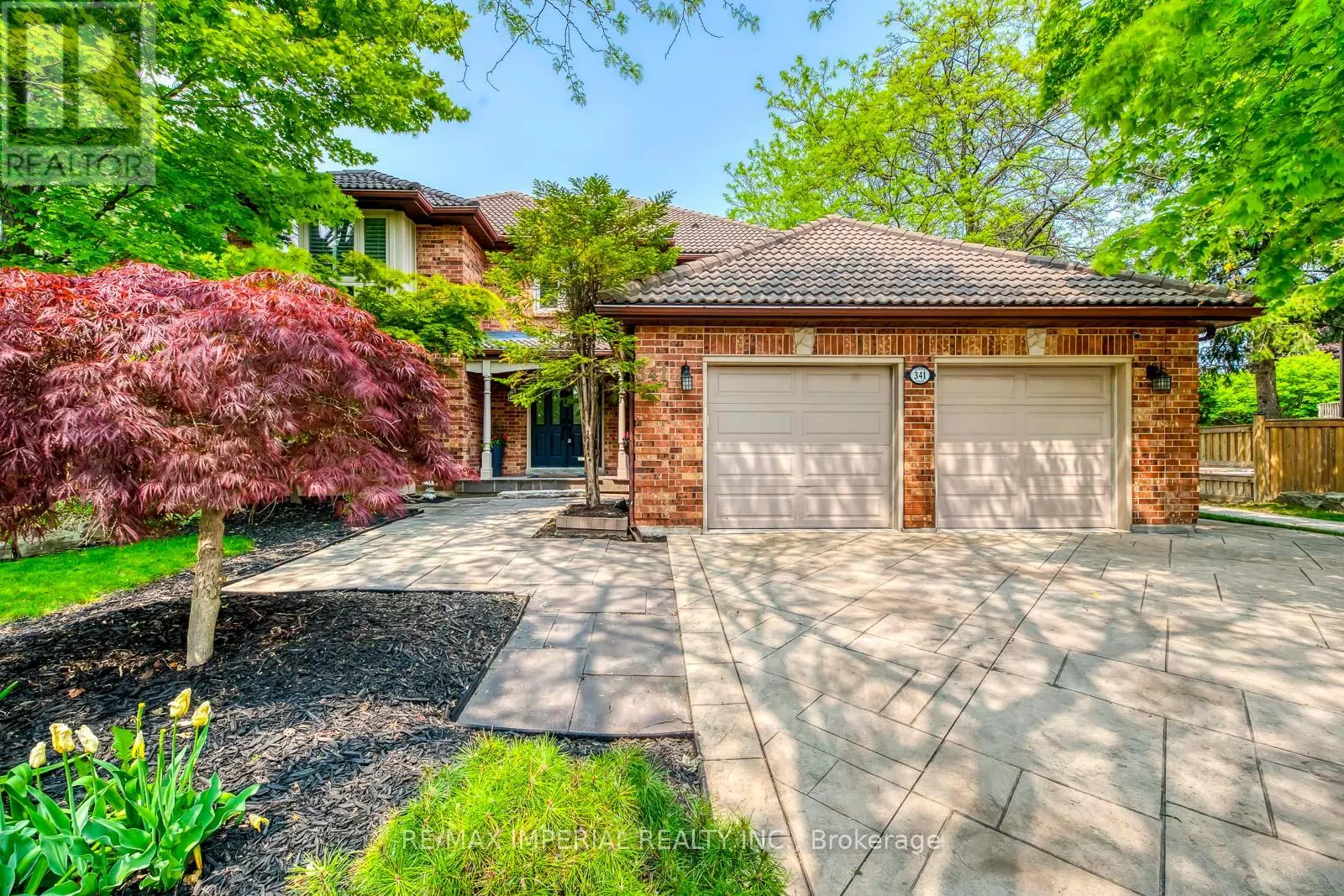 341 ACACIA COURT
