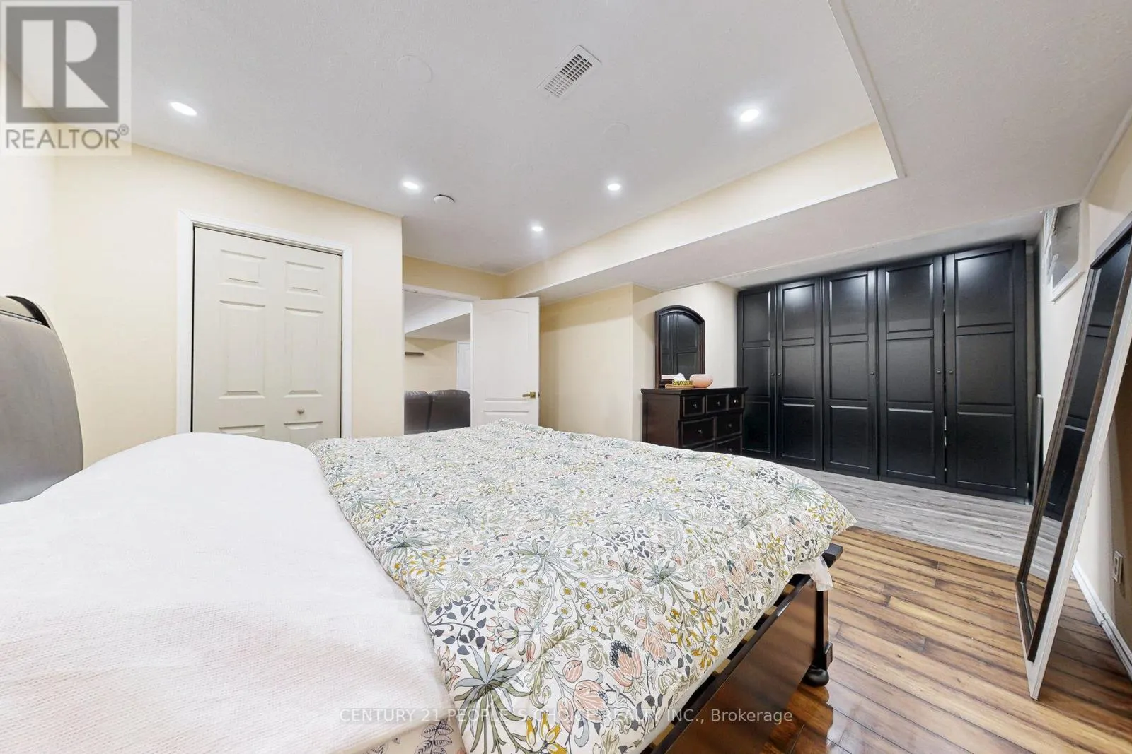 19 MCKITRICK DRIVE