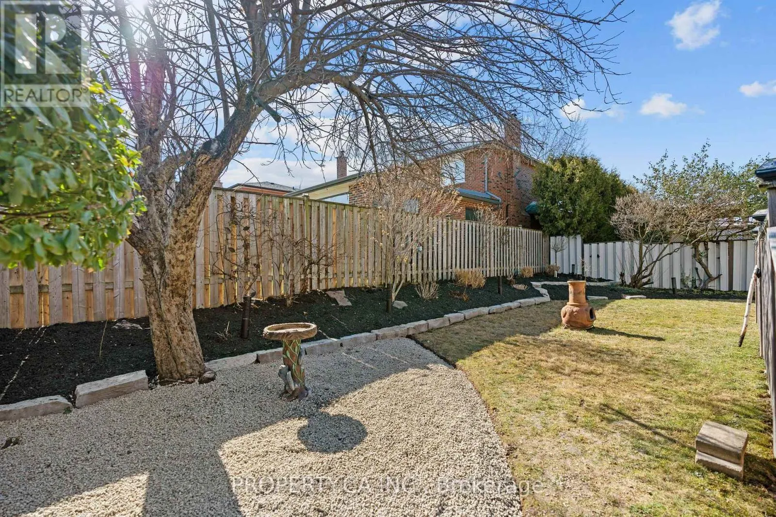 2536 BIRCH CRESCENT