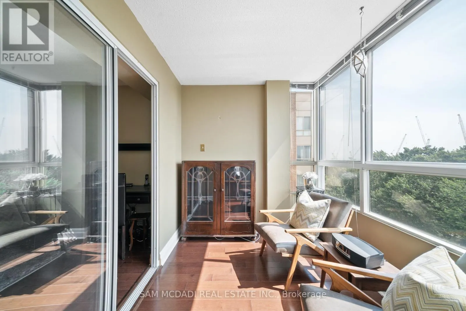 1109 - 1485 LAKESHORE ROAD E