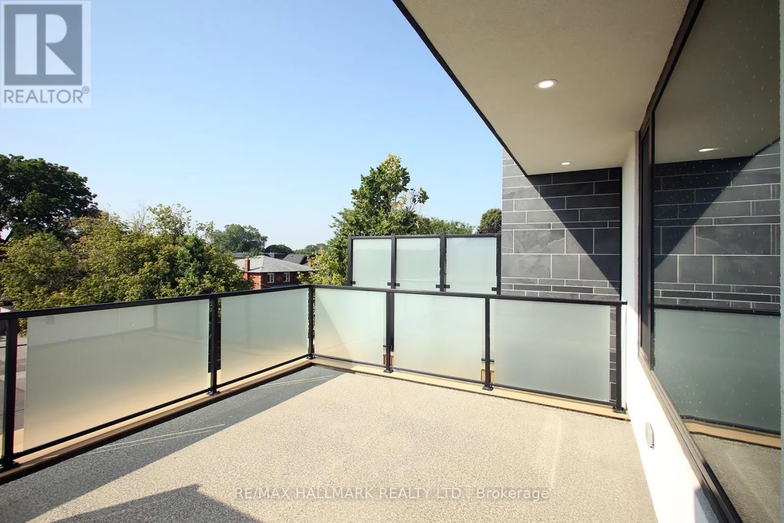4B OWEN STREET