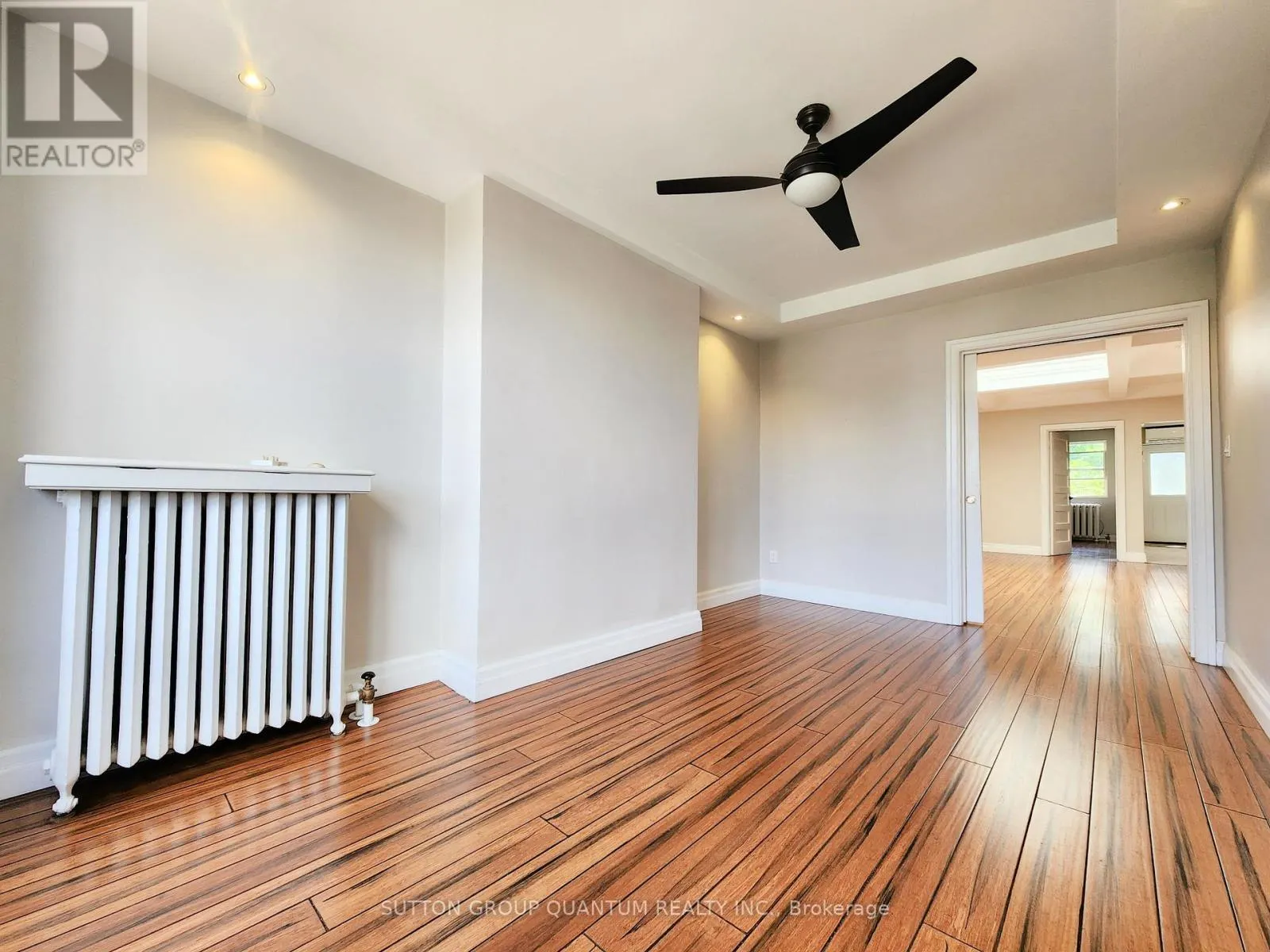 UPPER - 291 RONCESVALLES AVENUE