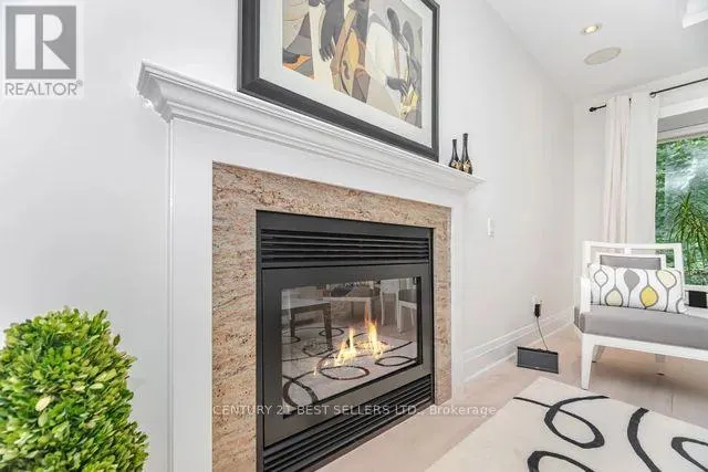 1595 CALVERTON COURT