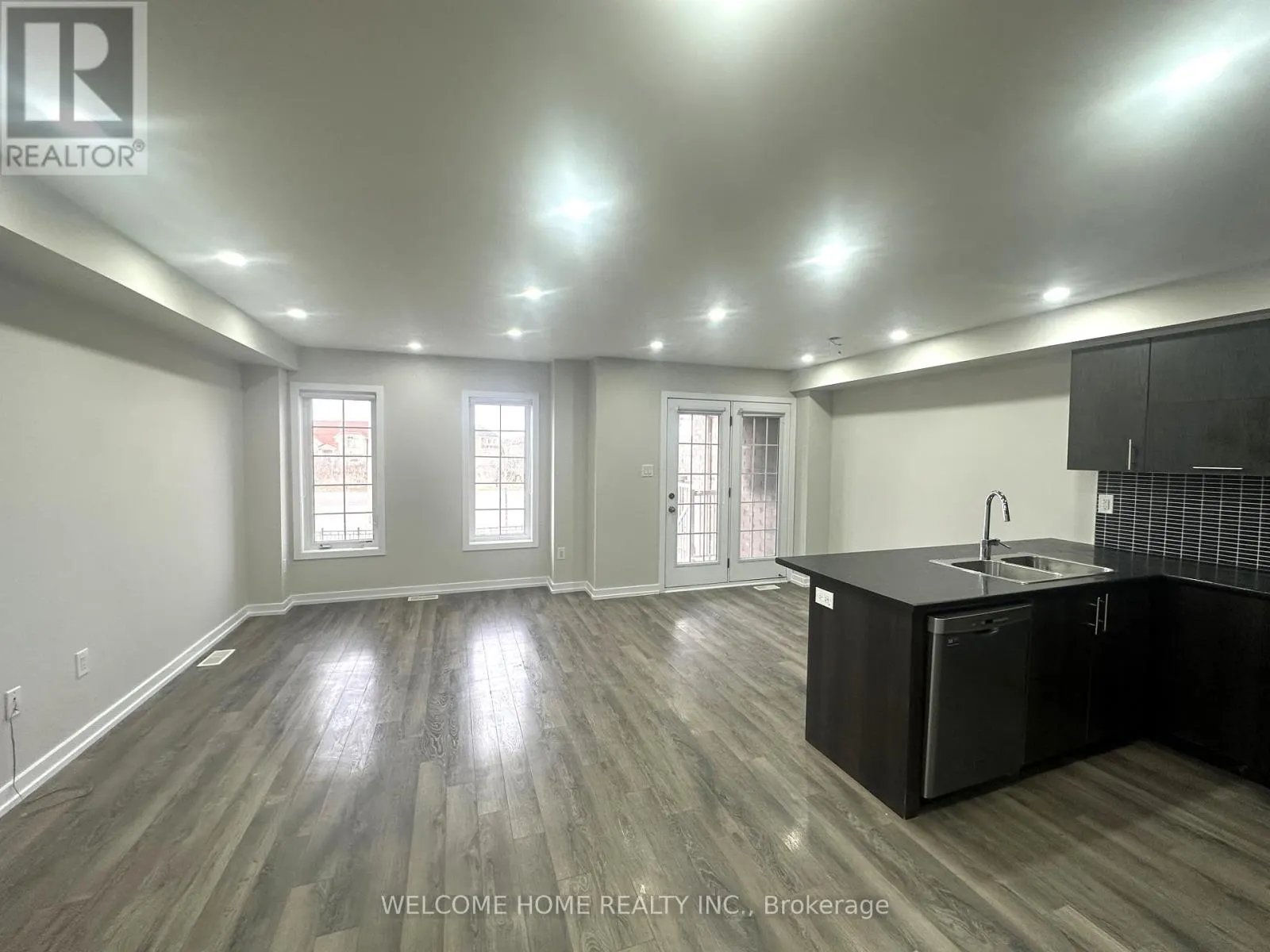 112 GOLDEN SPRINGS DRIVE