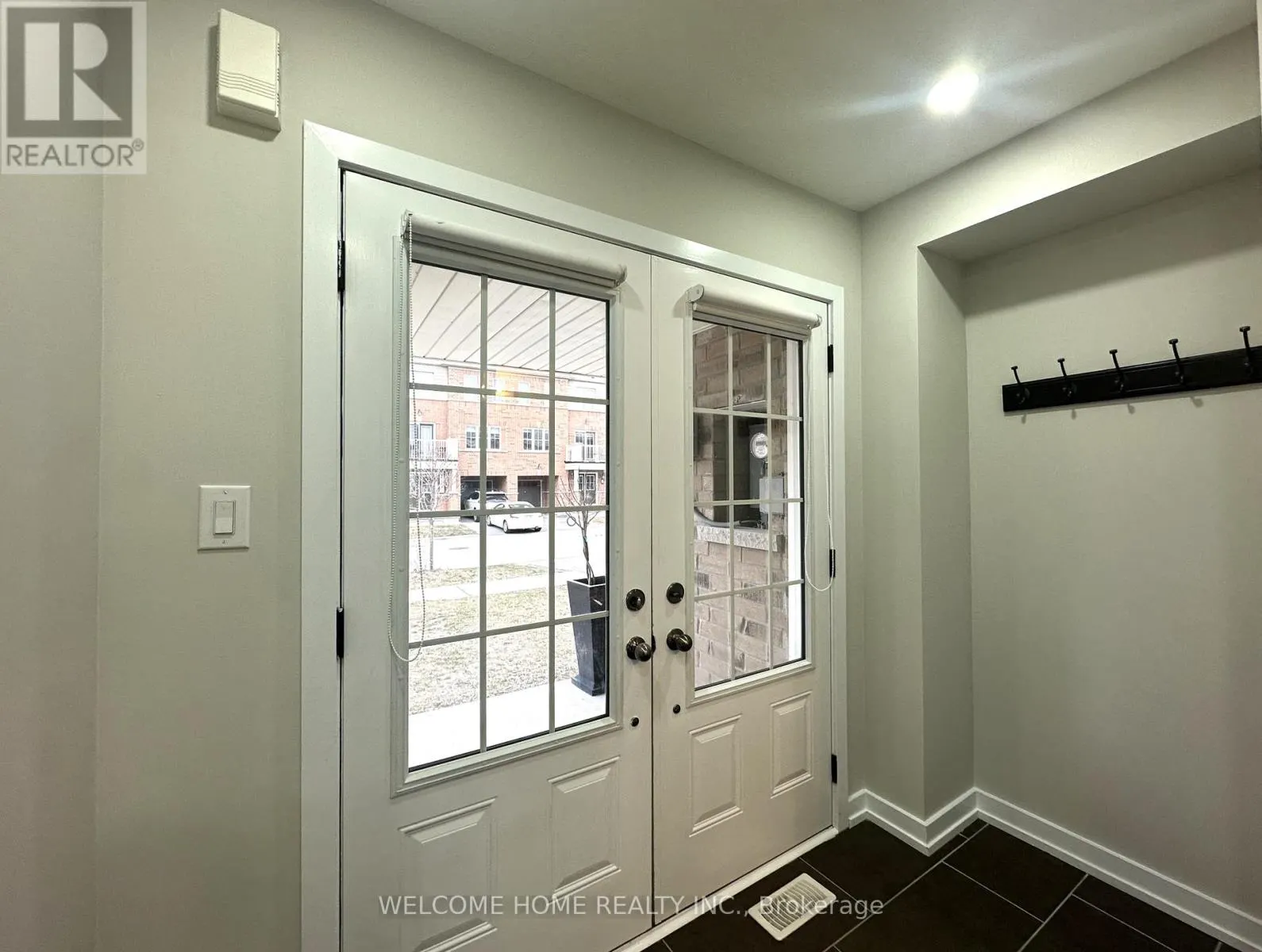 112 GOLDEN SPRINGS DRIVE