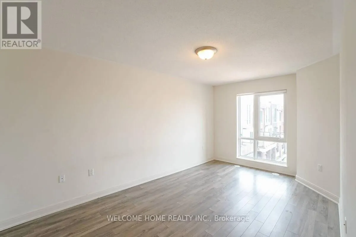 19 - 100 DUFAY ROAD