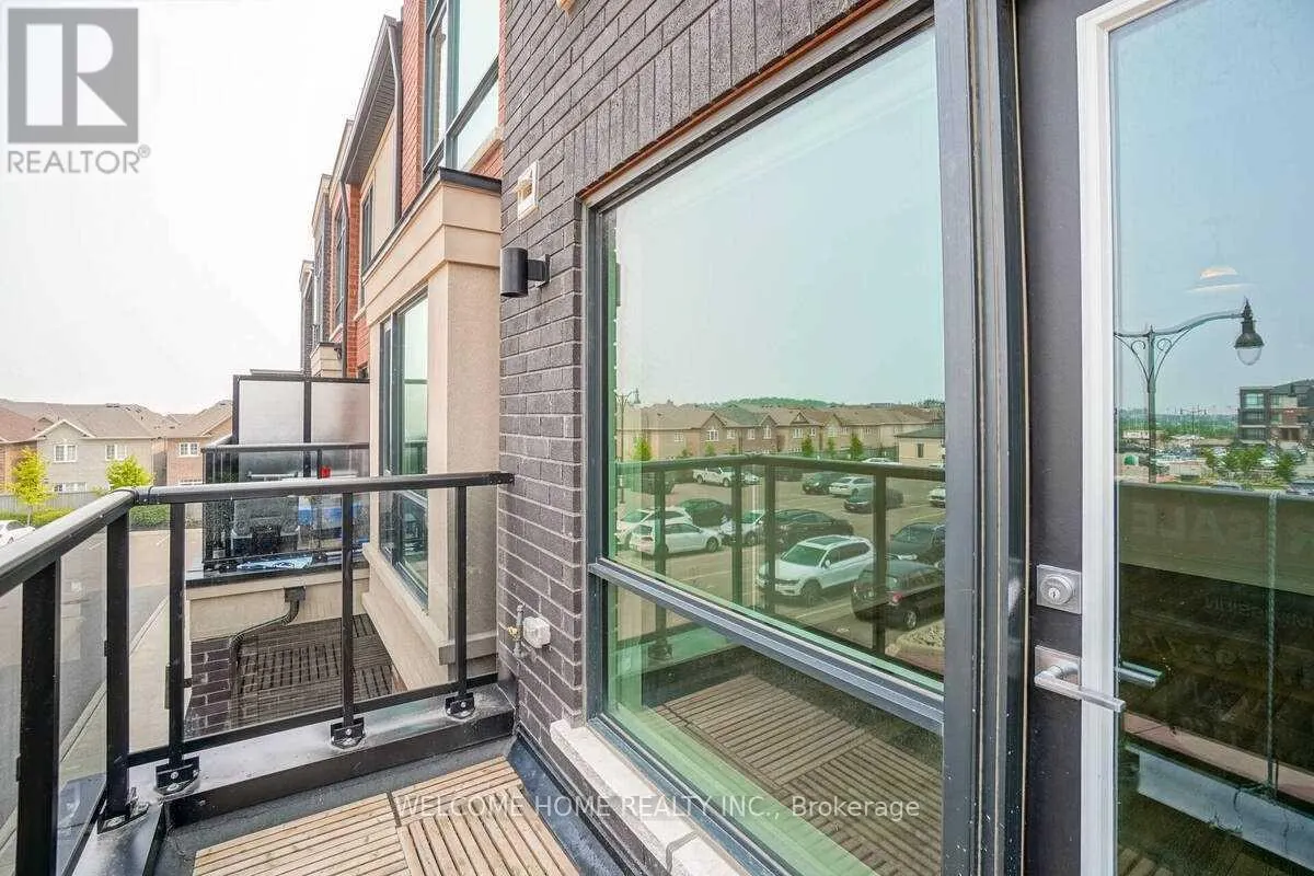 19 - 100 DUFAY ROAD