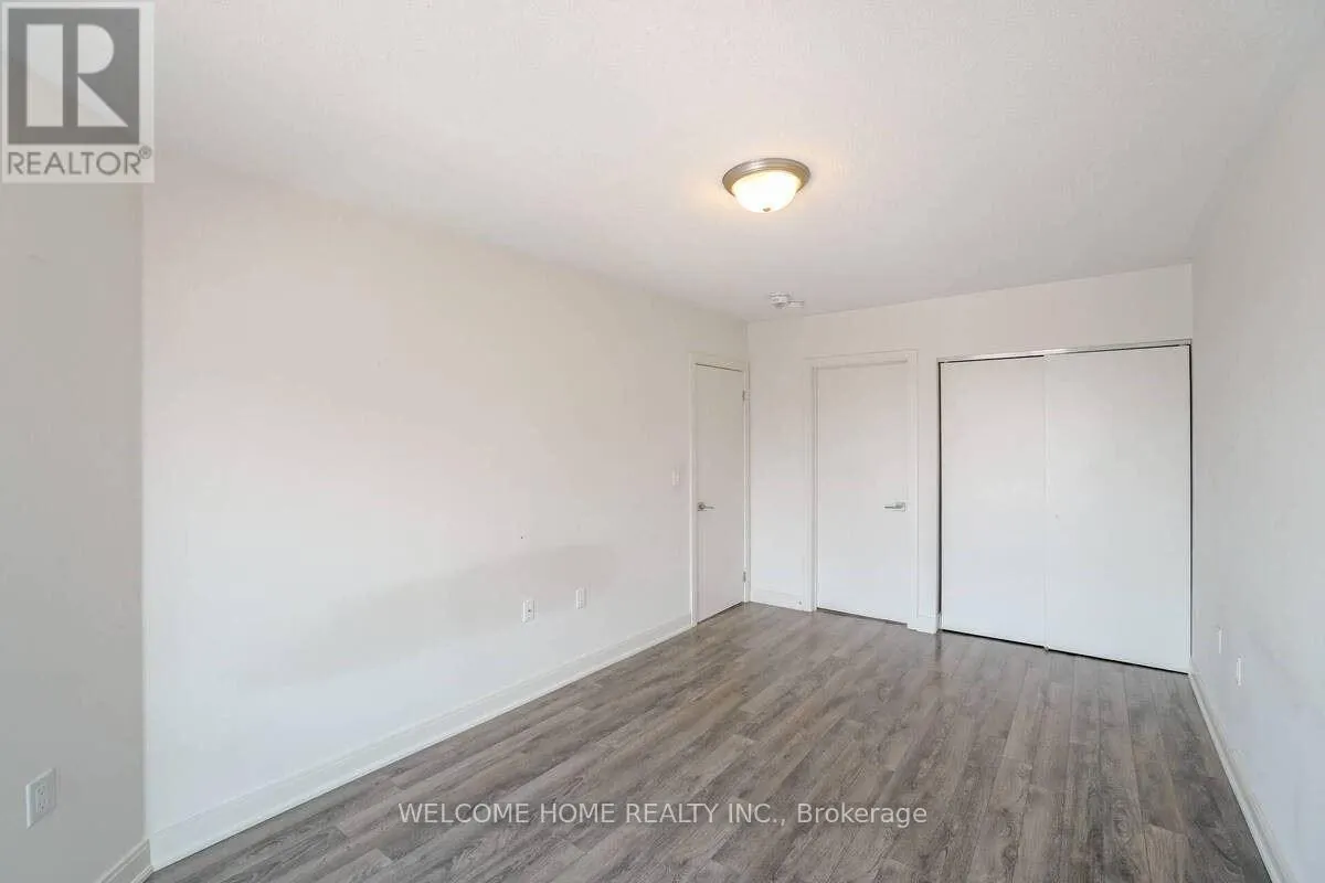 19 - 100 DUFAY ROAD