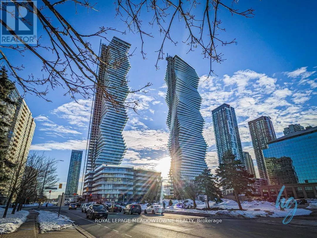 702 - 3900 CONFEDERATION PARKWAY