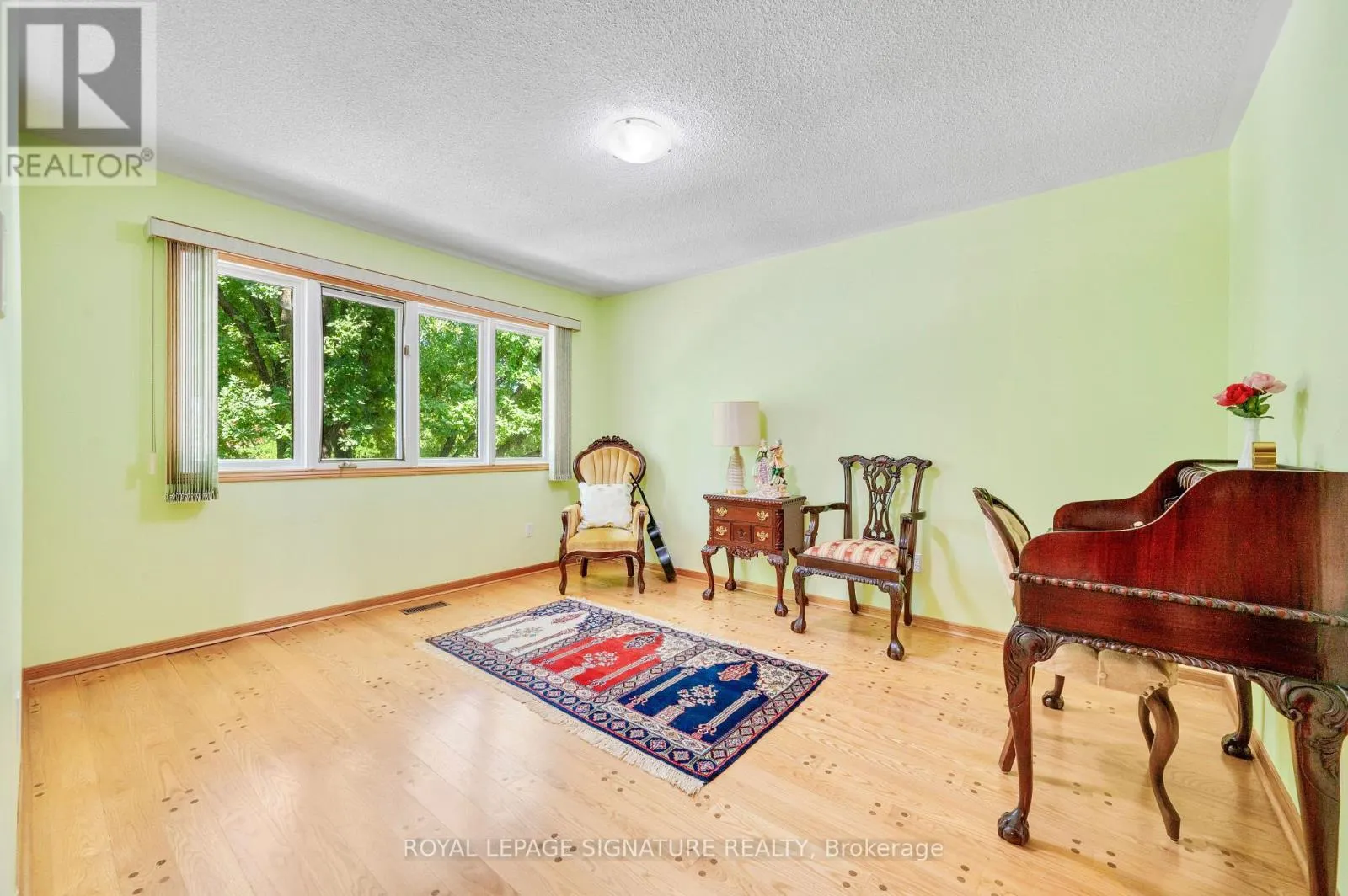 2921 CARADOC LANE