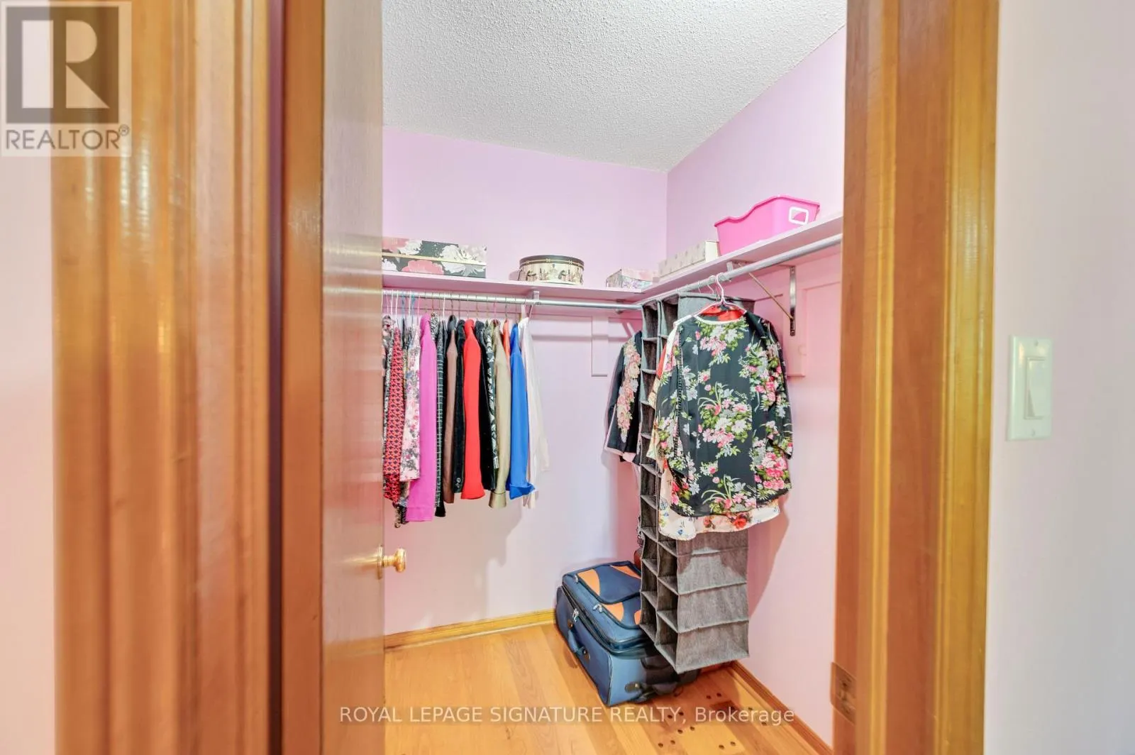 2921 CARADOC LANE