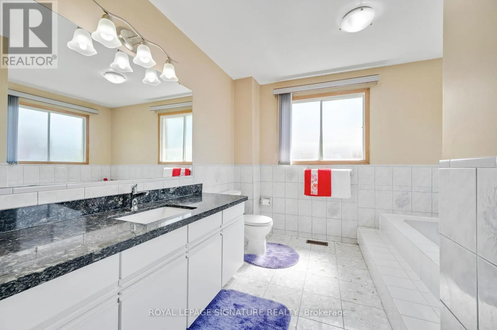 2921 CARADOC LANE