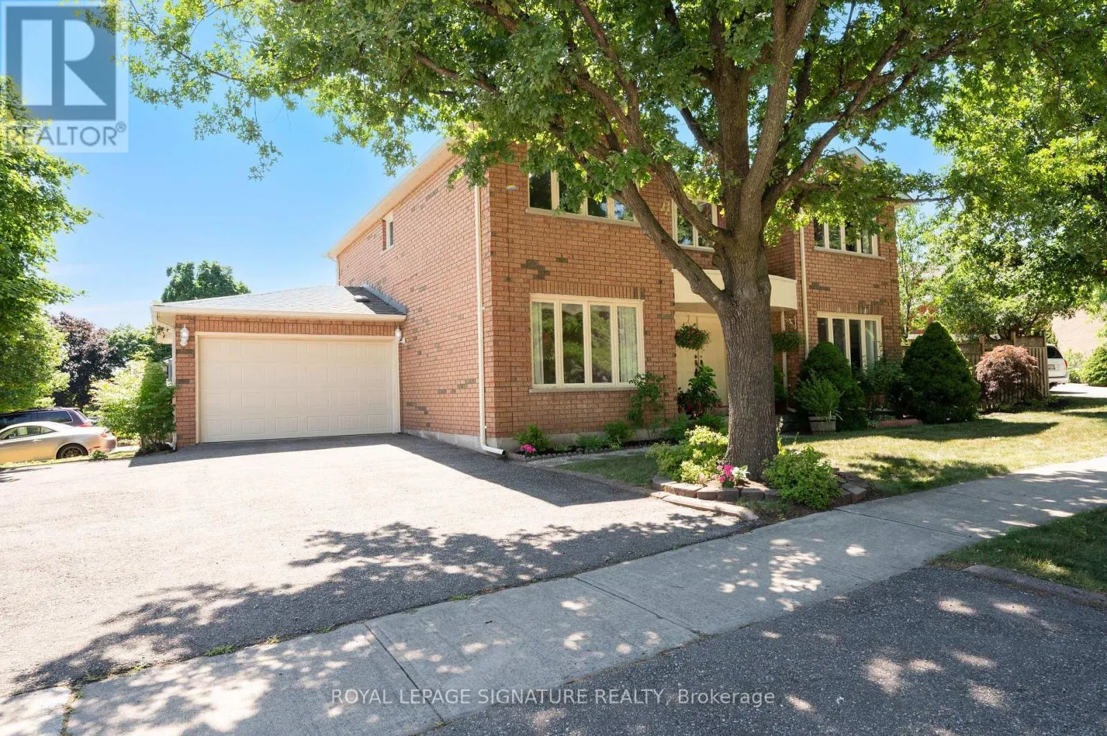2921 CARADOC LANE