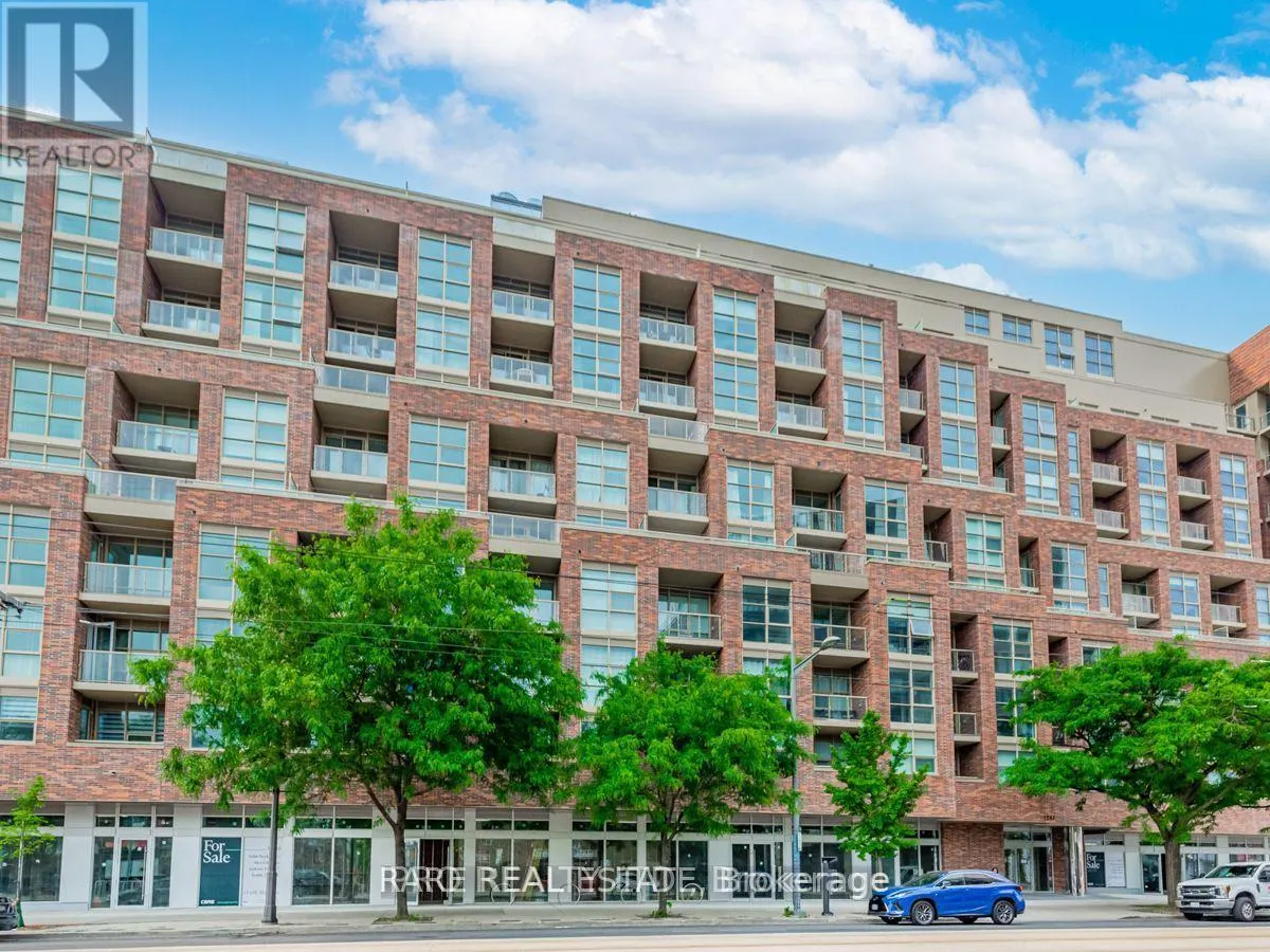 823 - 1787 ST. CLAIR AVENUE