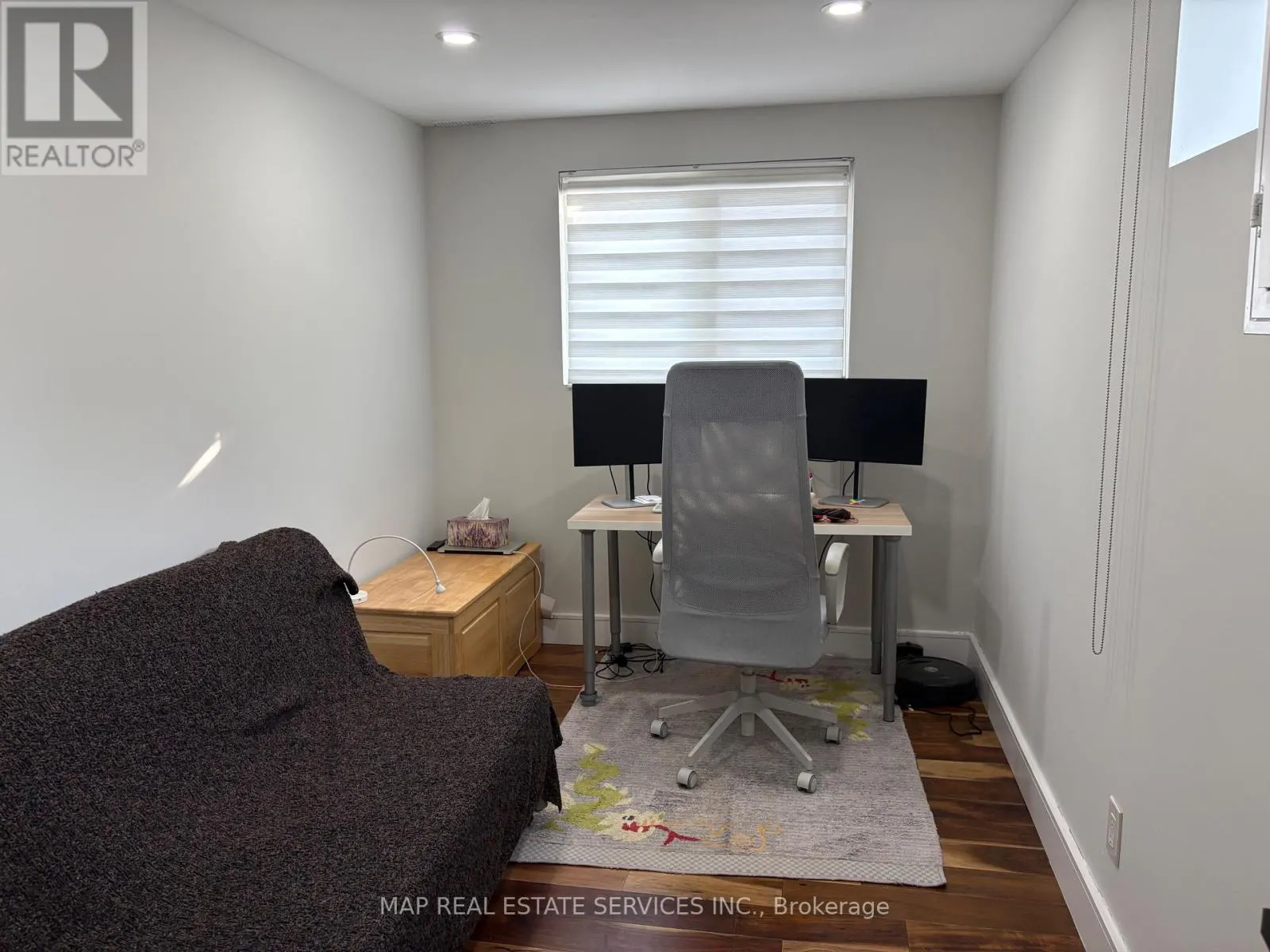 260 HILLSIDE DRIVE