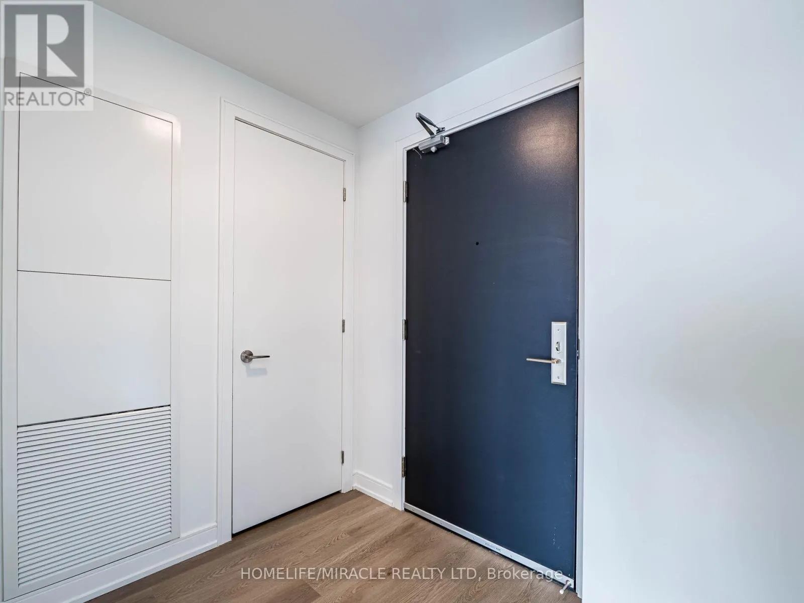 1804 - 3009 NOVAR ROAD