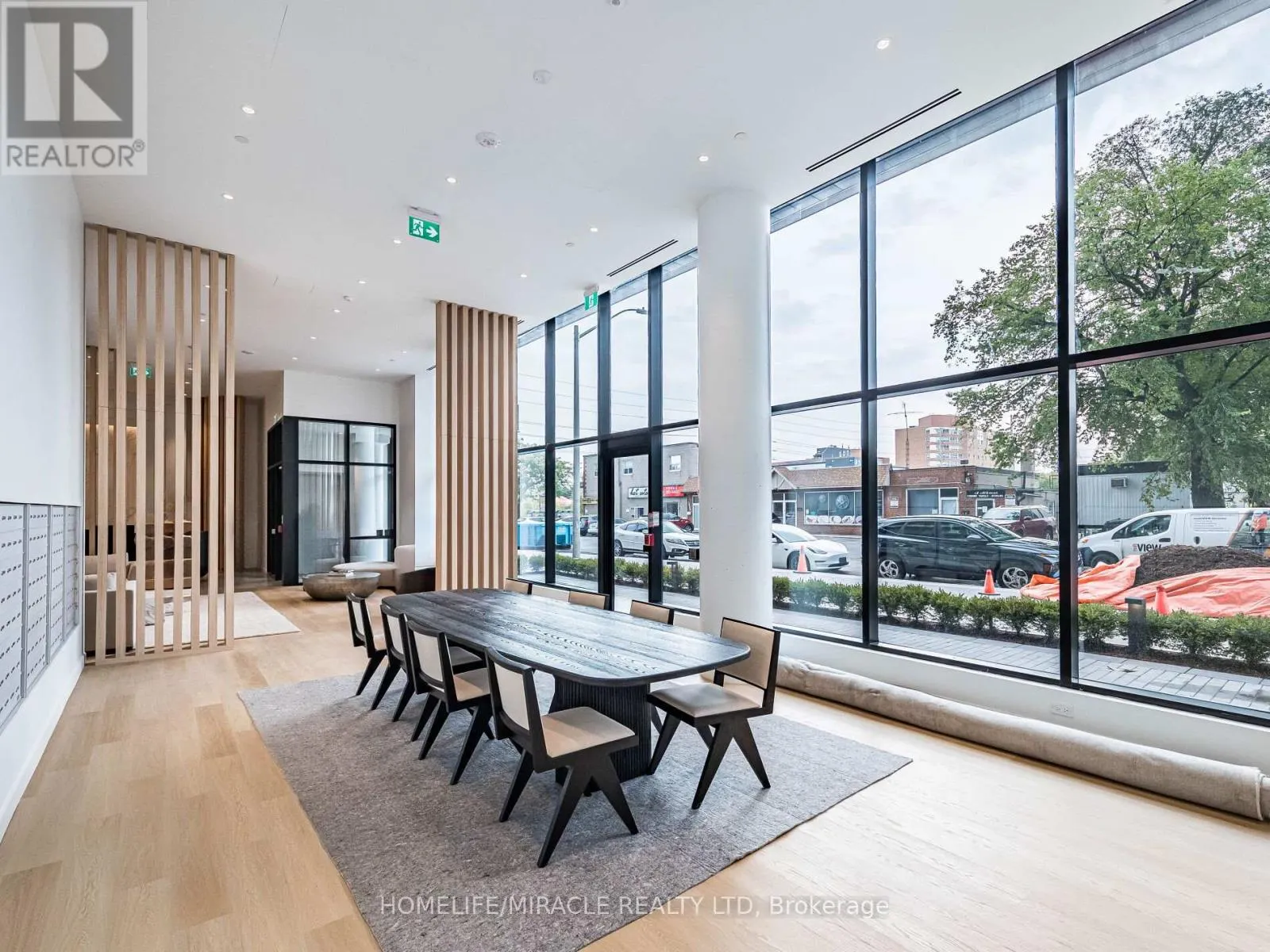 1804 - 3009 NOVAR ROAD