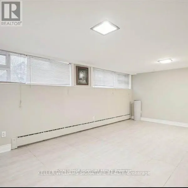 BSMNT - 214 QUEENSLEA AVENUE
