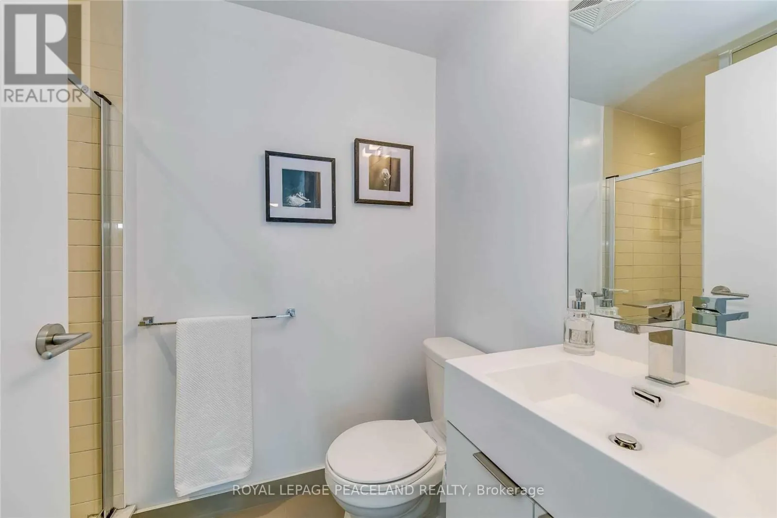 1207 - 20 THOMAS RILEY ROAD