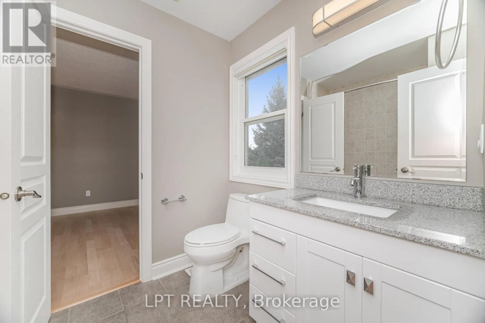 2270 DUNFOREST CRESCENT