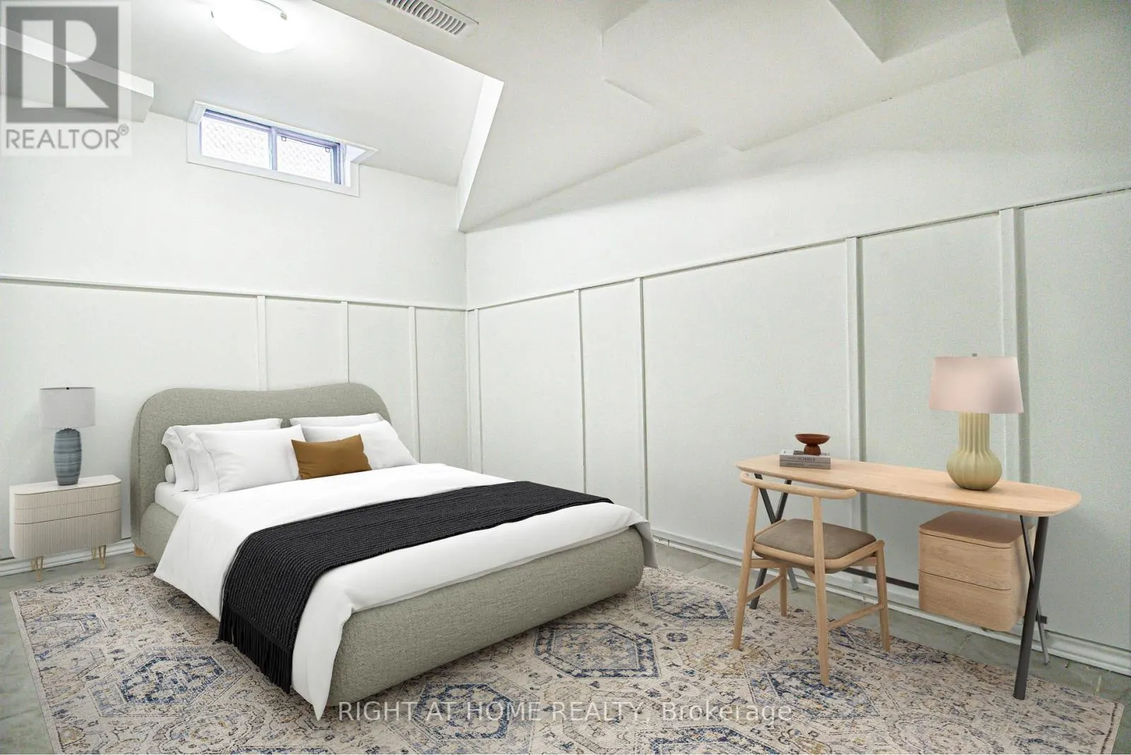 30 VODDEN STREET W