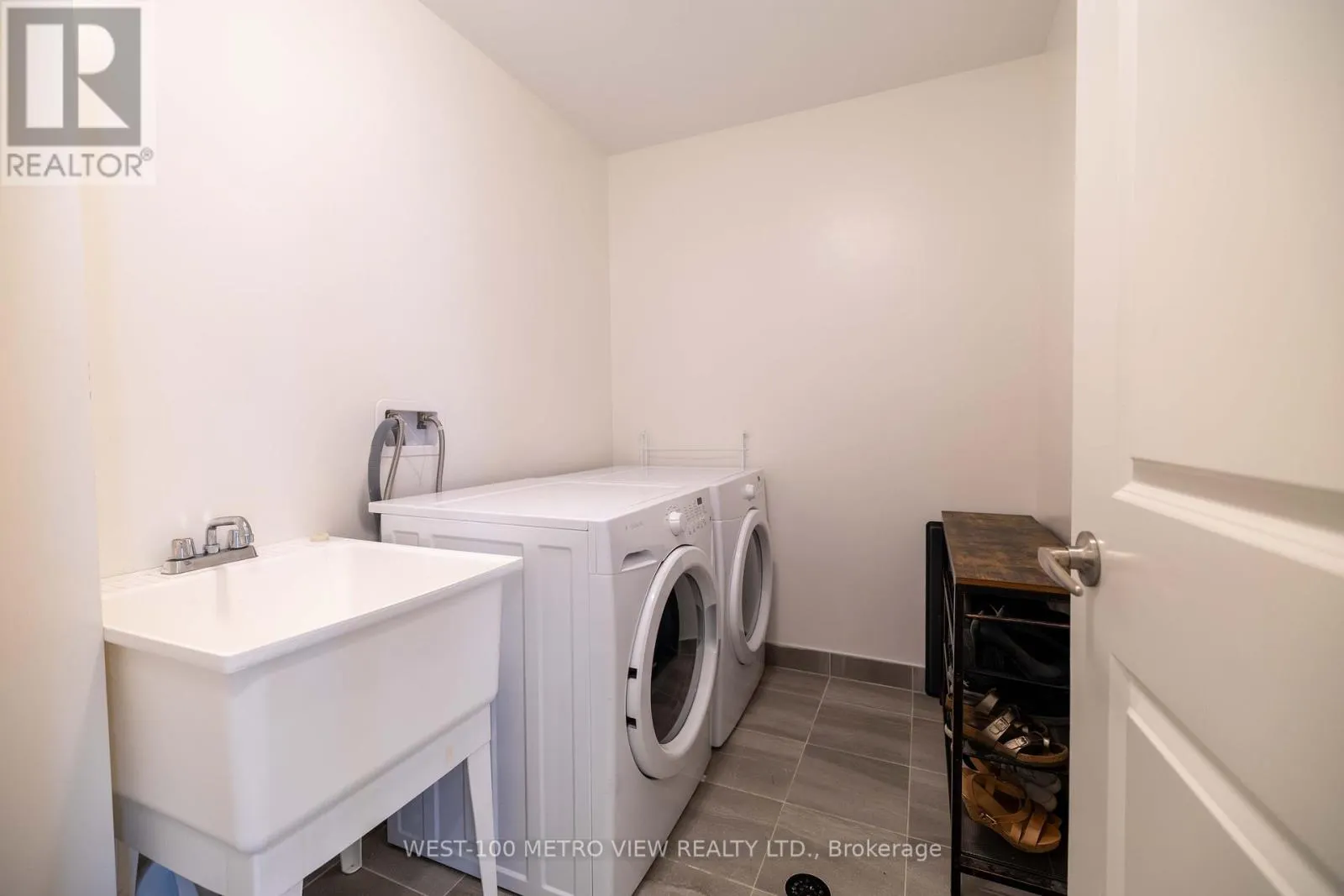 3141 ERNEST APPELBE BOULEVARD