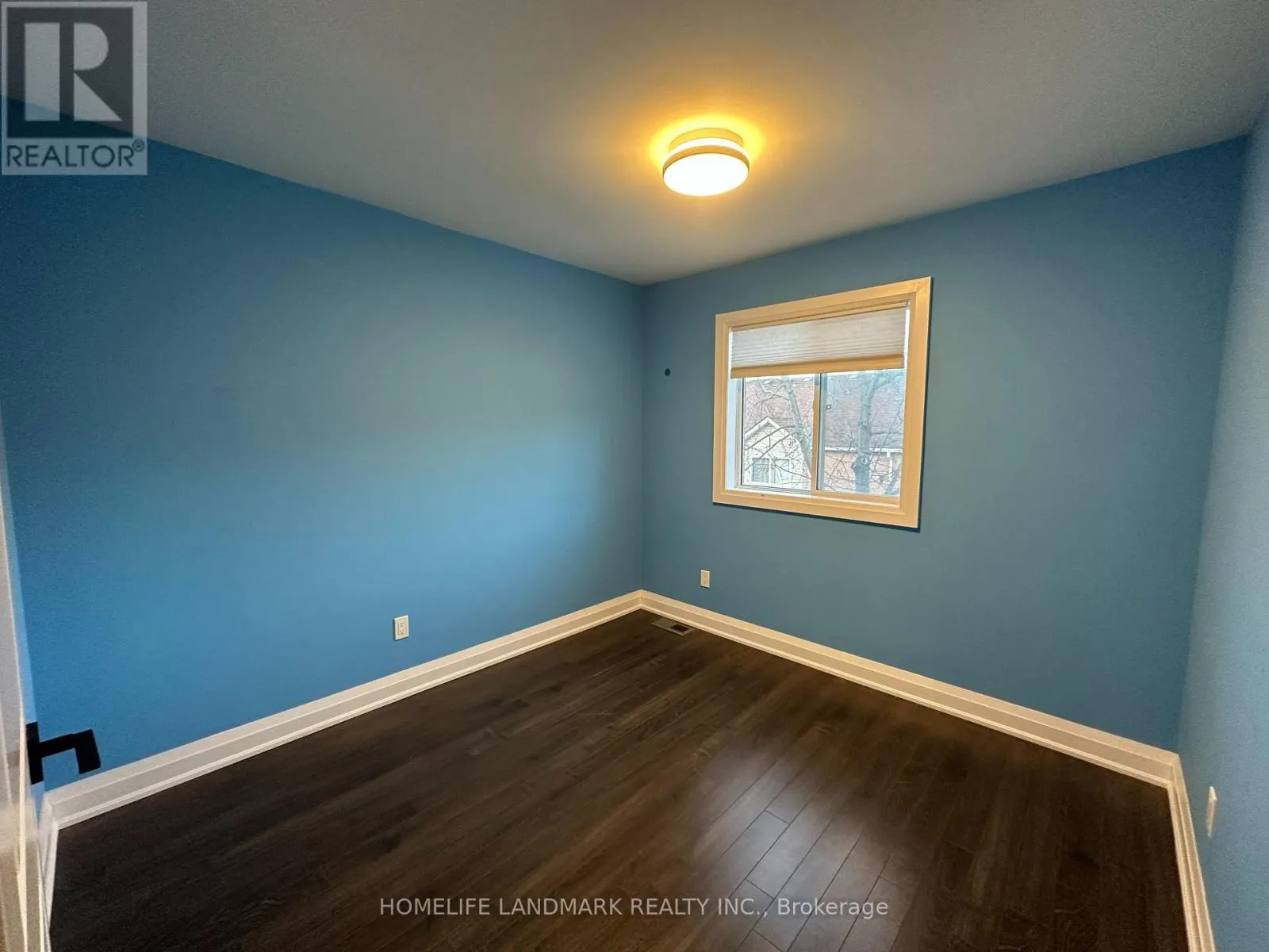 63 - 2398 BRITANNIA ROAD W