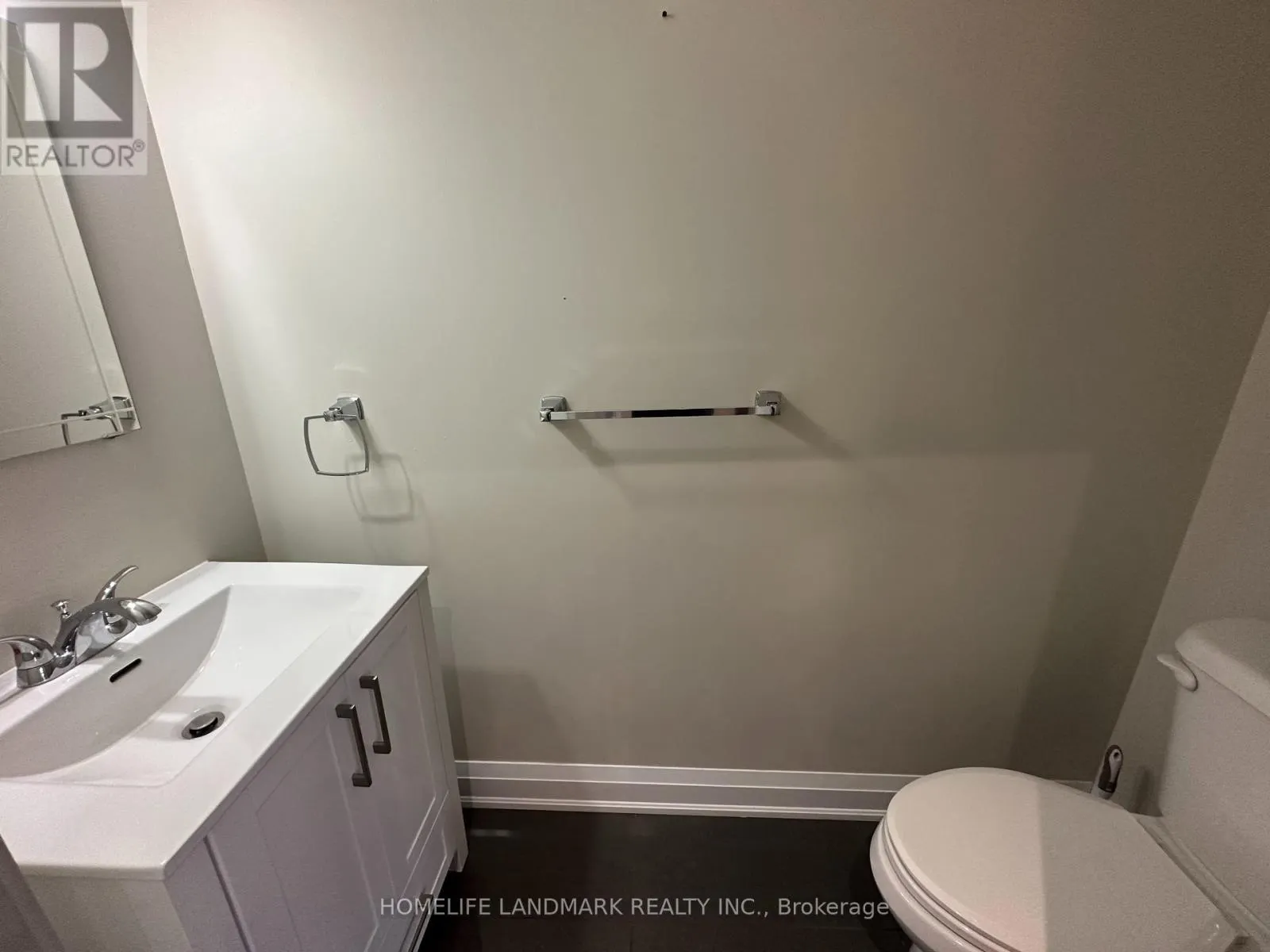 63 - 2398 BRITANNIA ROAD W