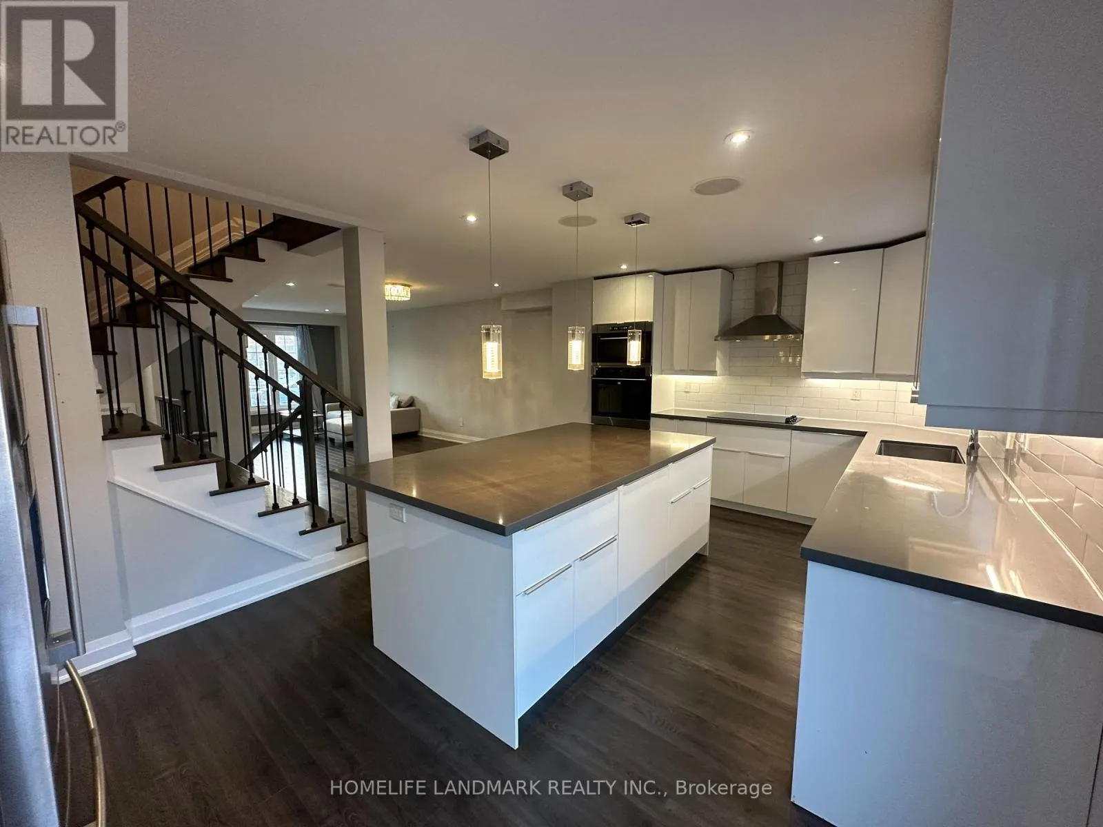 63 - 2398 BRITANNIA ROAD W