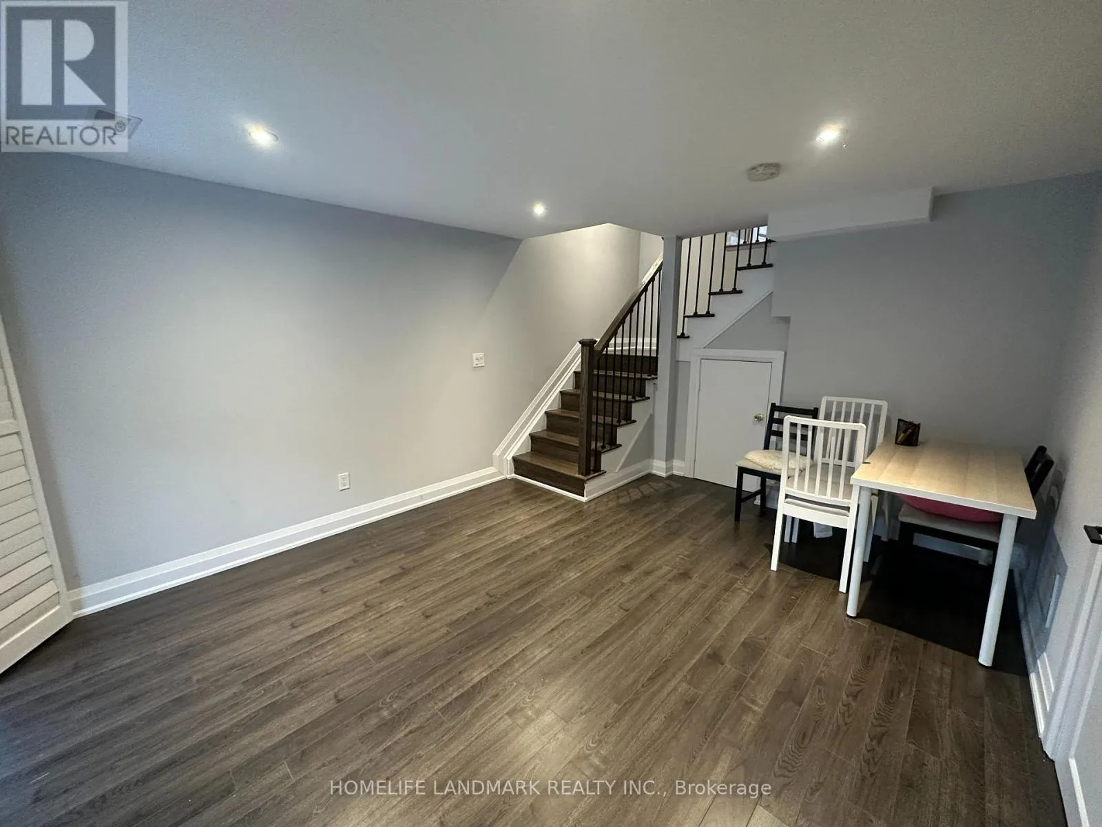 63 - 2398 BRITANNIA ROAD W