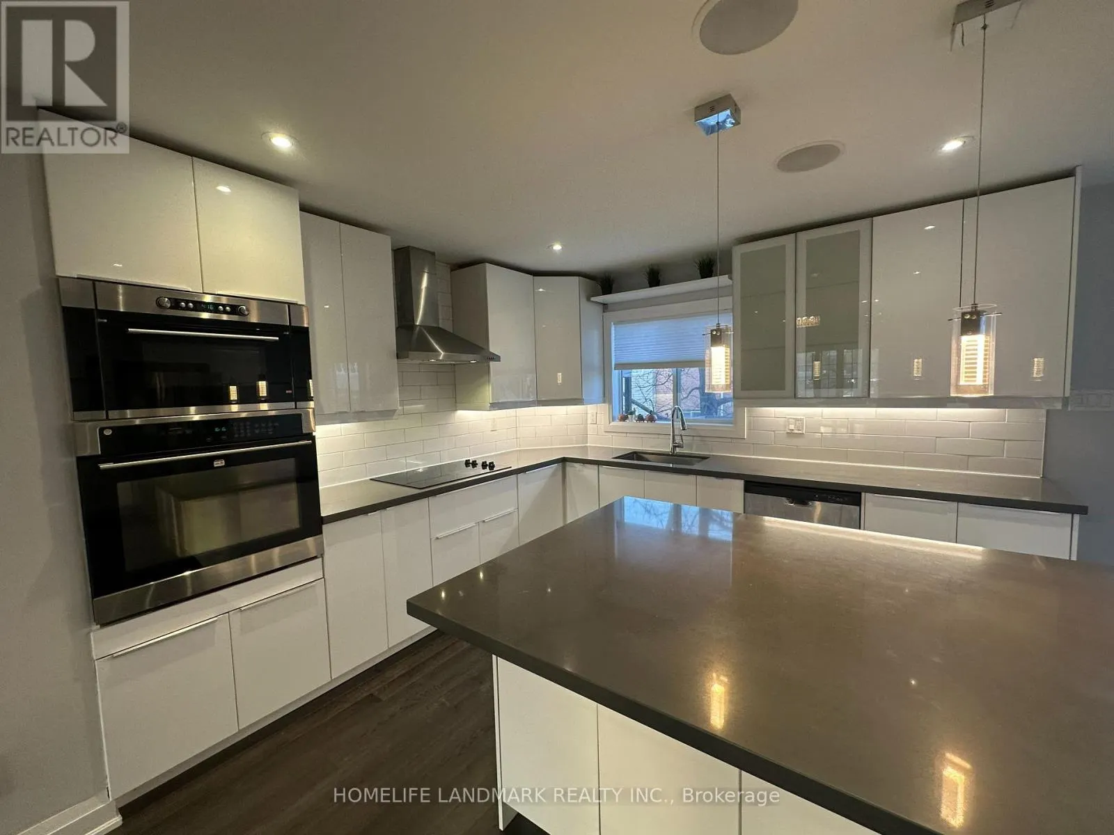 63 - 2398 BRITANNIA ROAD W