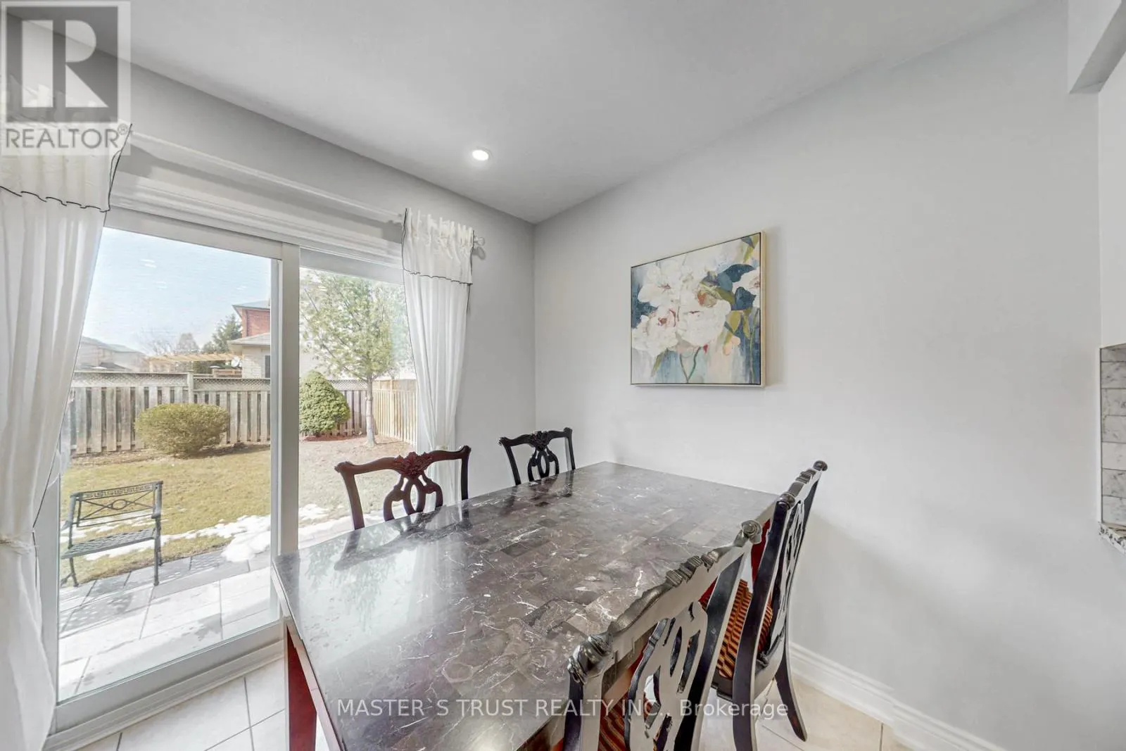 2035 SHADY GLEN ROAD