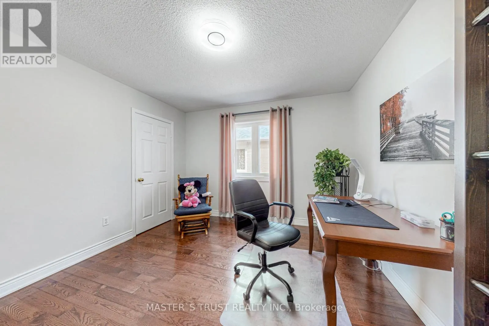 2035 SHADY GLEN ROAD