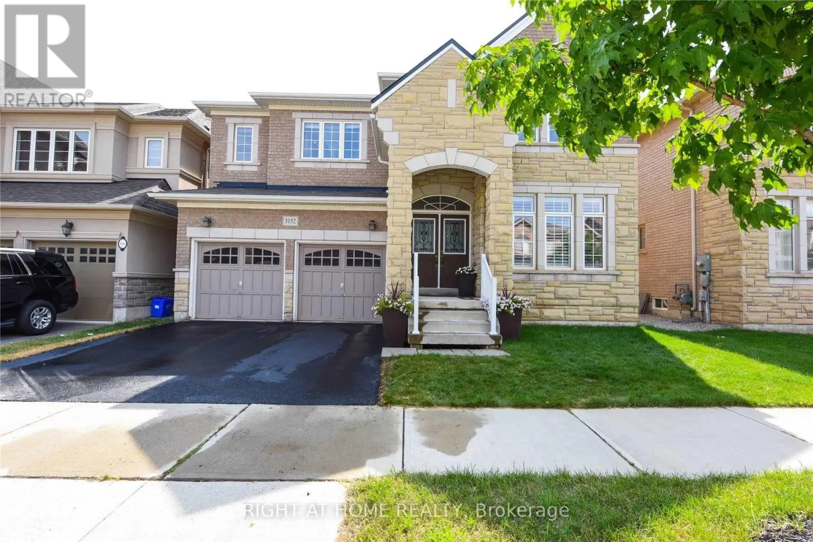 3152 LARRY CRESCENT