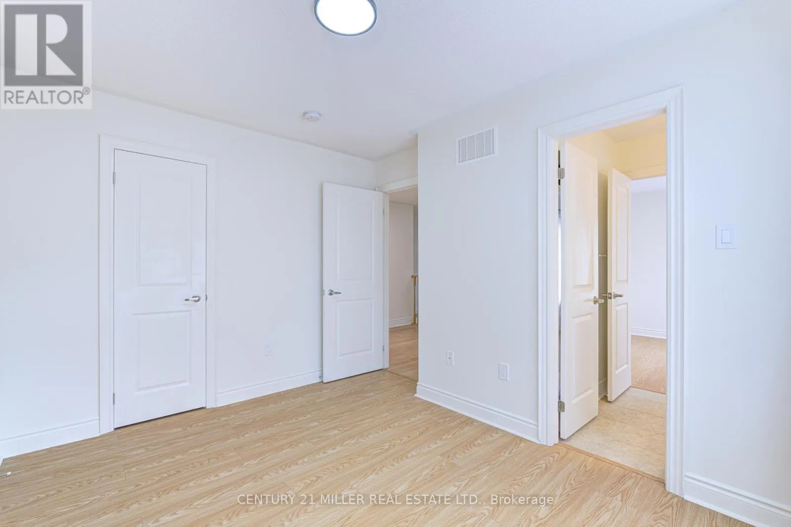 2419 BARONWOOD DRIVE