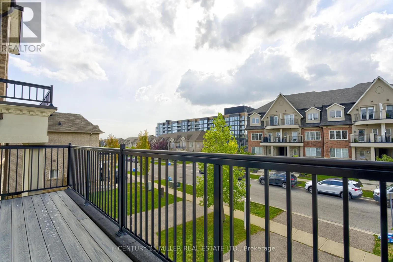 2419 BARONWOOD DRIVE