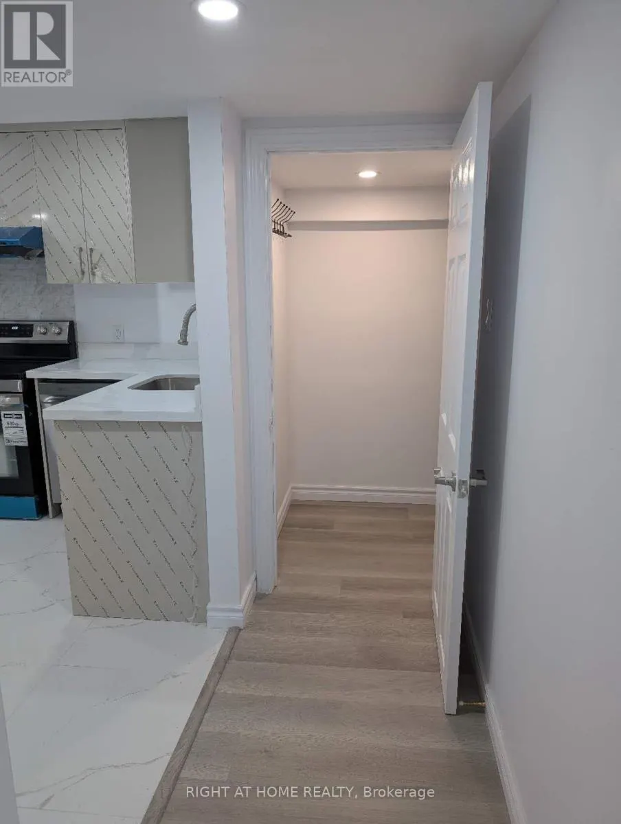 LOWER - 58 MEADOWCREST LANE