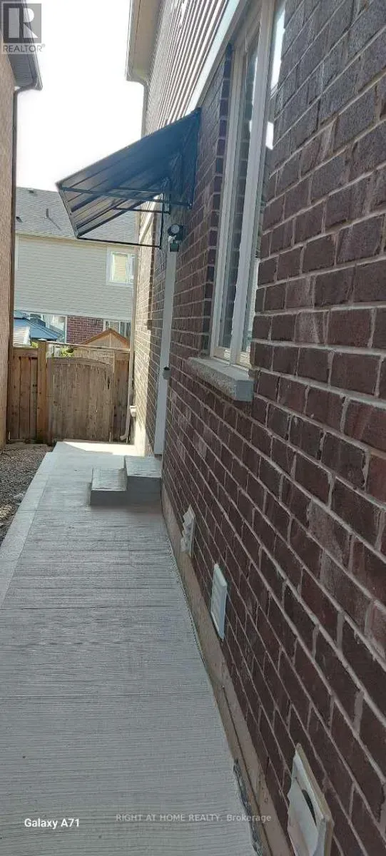 LOWER - 58 MEADOWCREST LANE