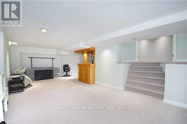 6 FARLEY ROAD