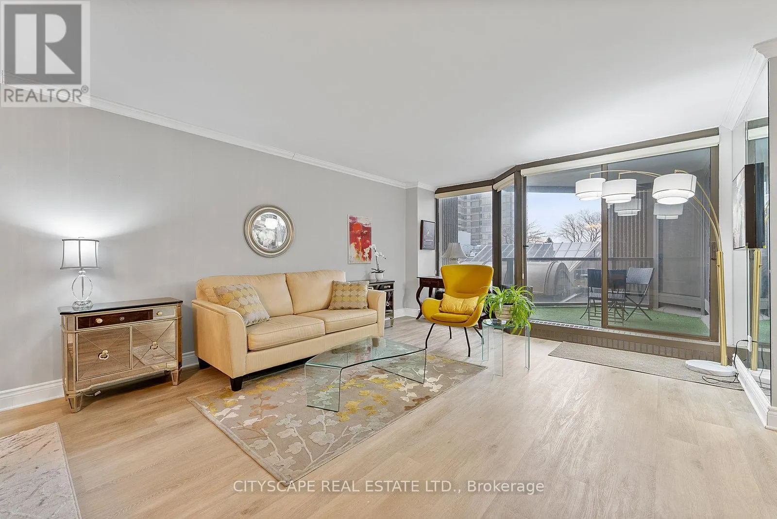 202 - 2045 LAKE SHORE BOULEVARD W