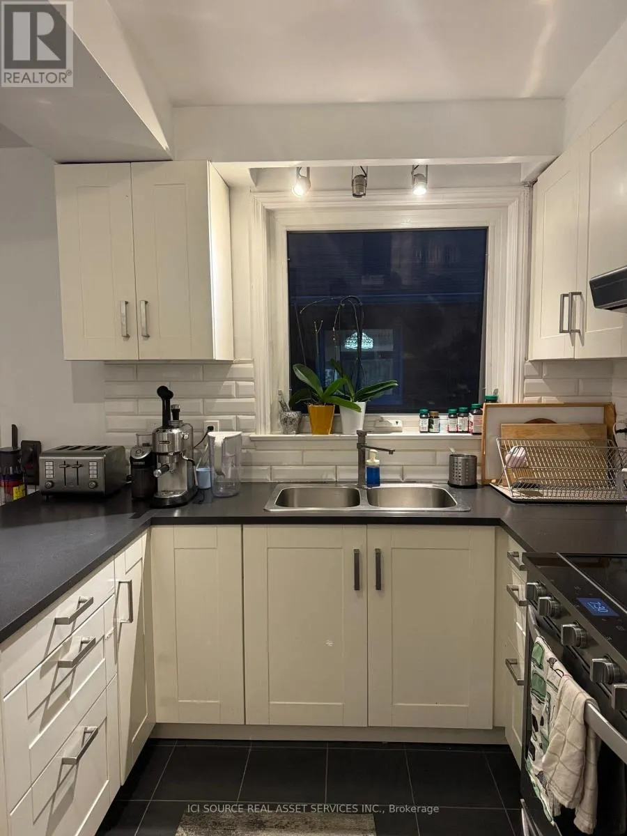 30 FAVERSHAM CRESCENT