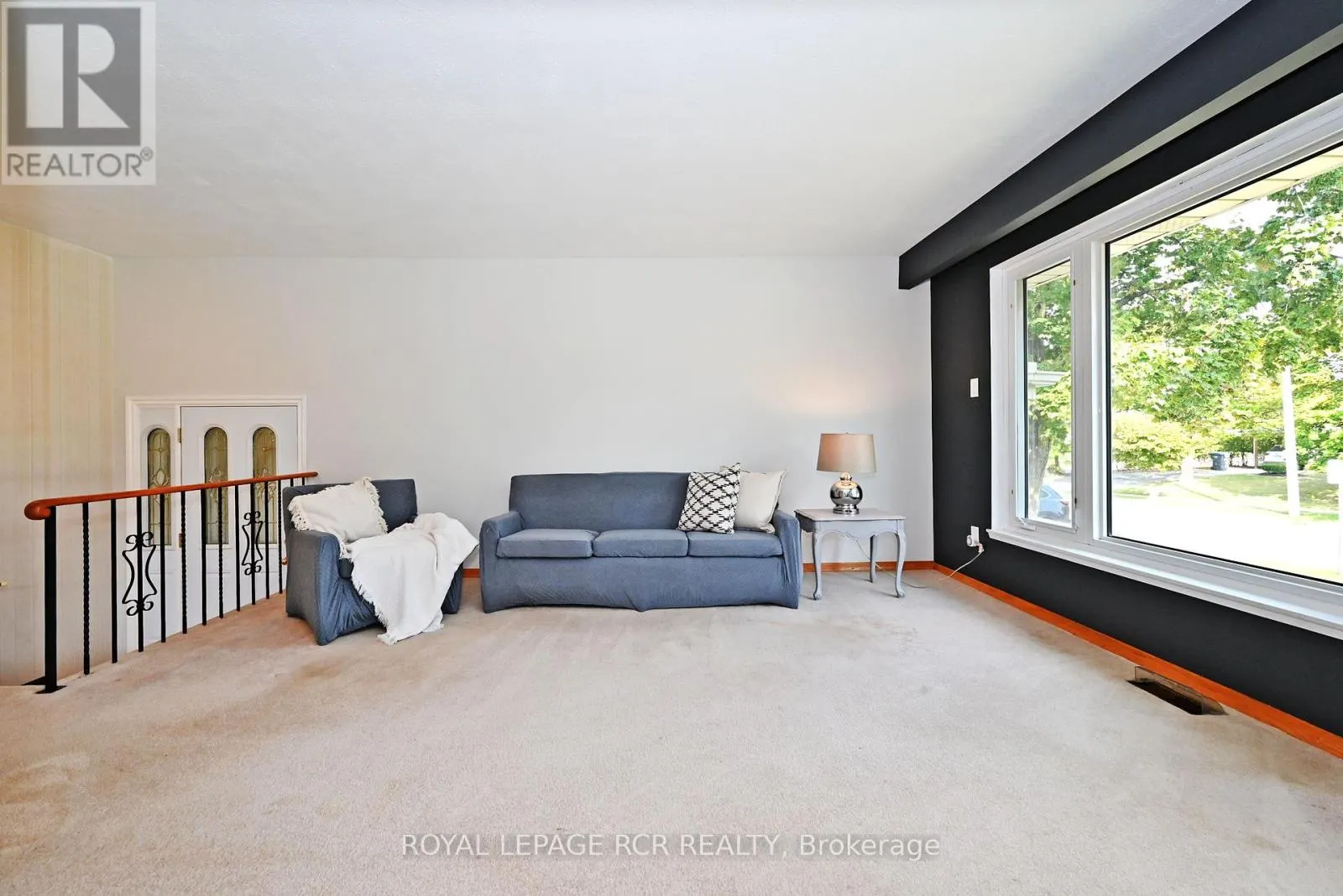16 CATHEDRAL ROAD