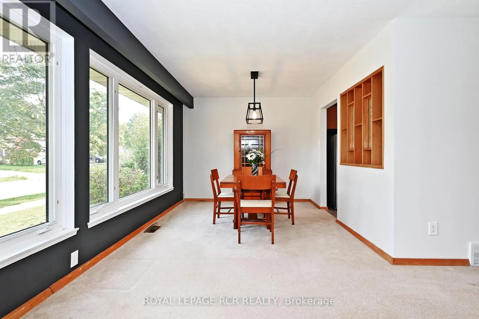 16 CATHEDRAL ROAD