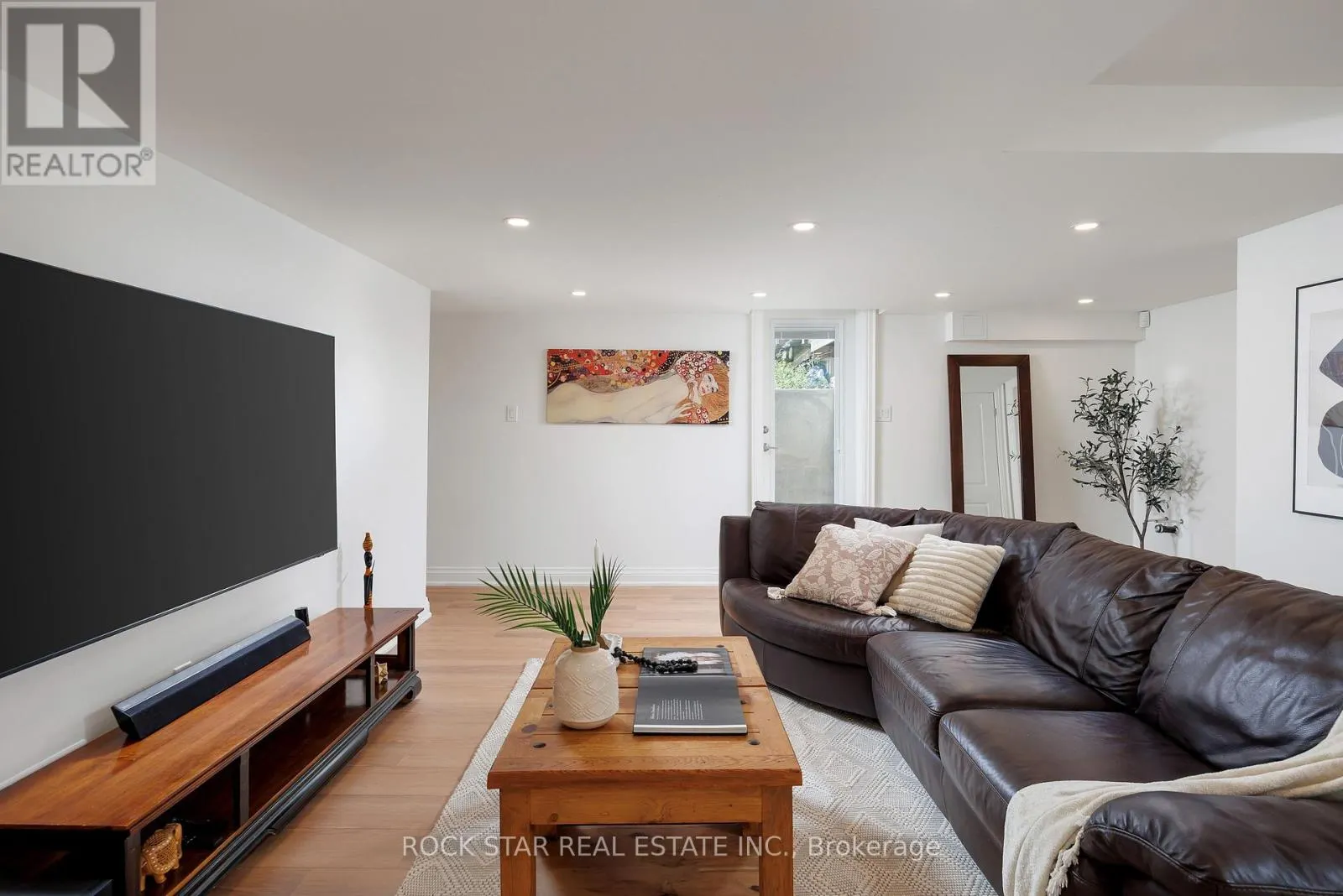 2063 SEAFARE DRIVE