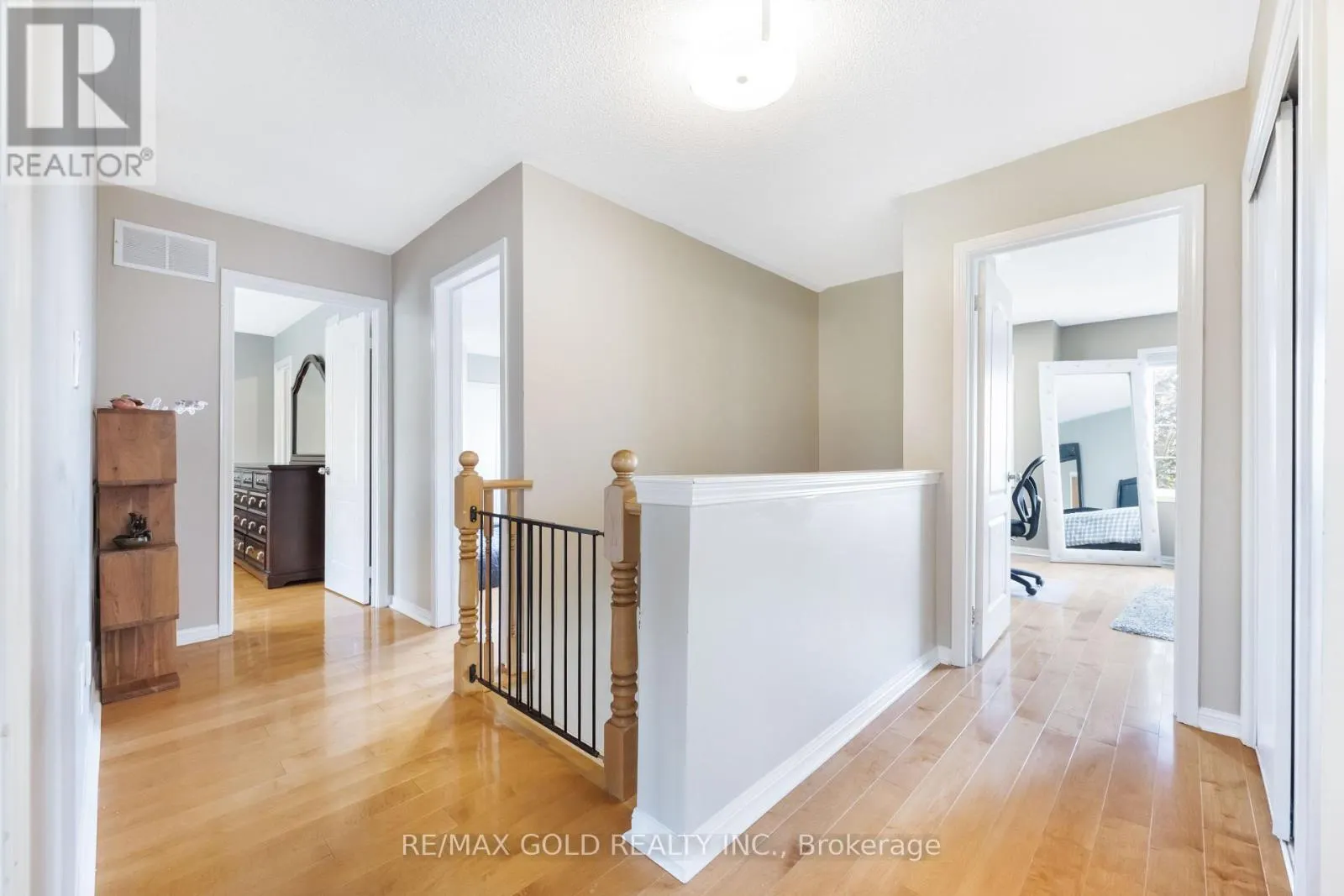 36 FIDELITY AVENUE