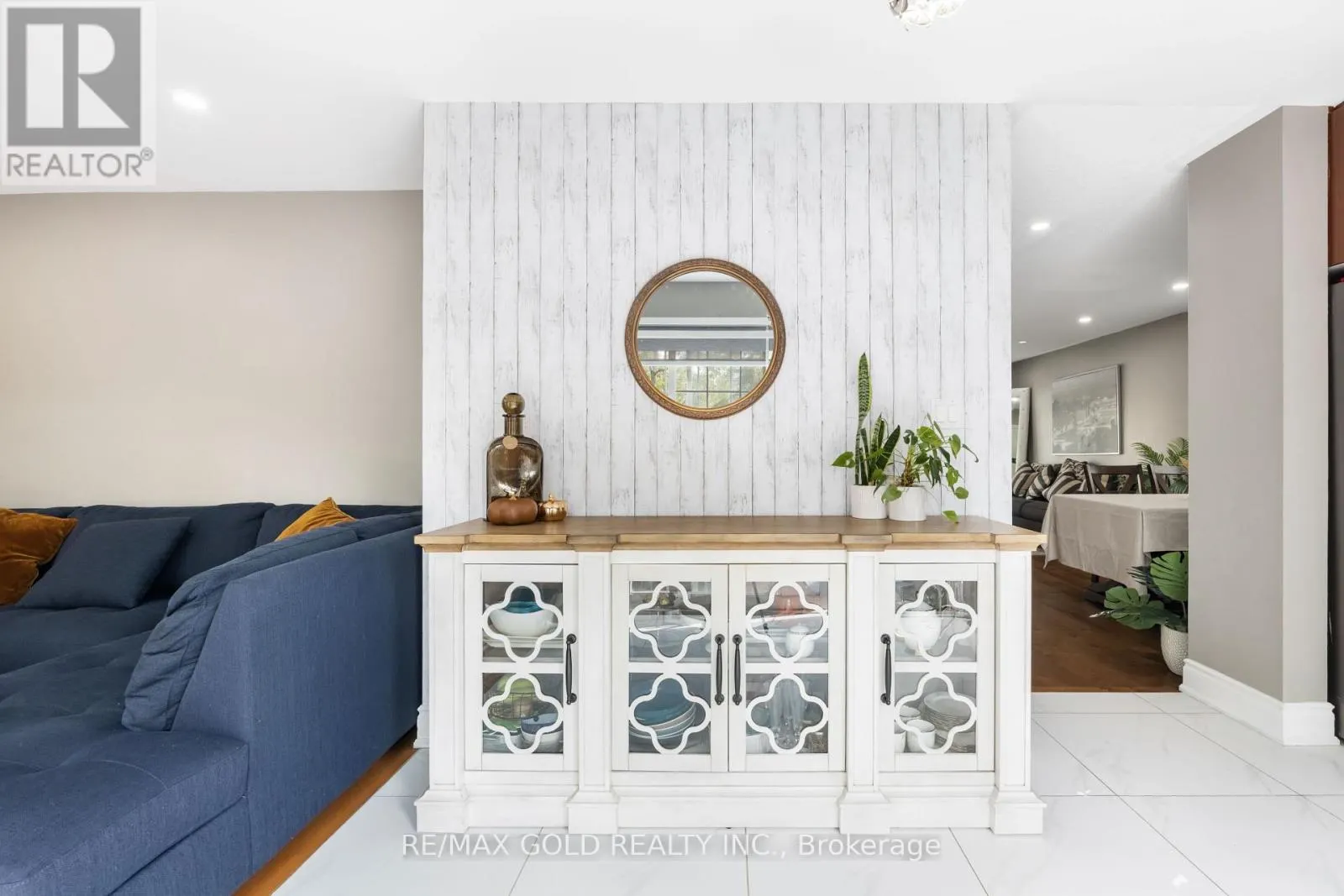 36 FIDELITY AVENUE