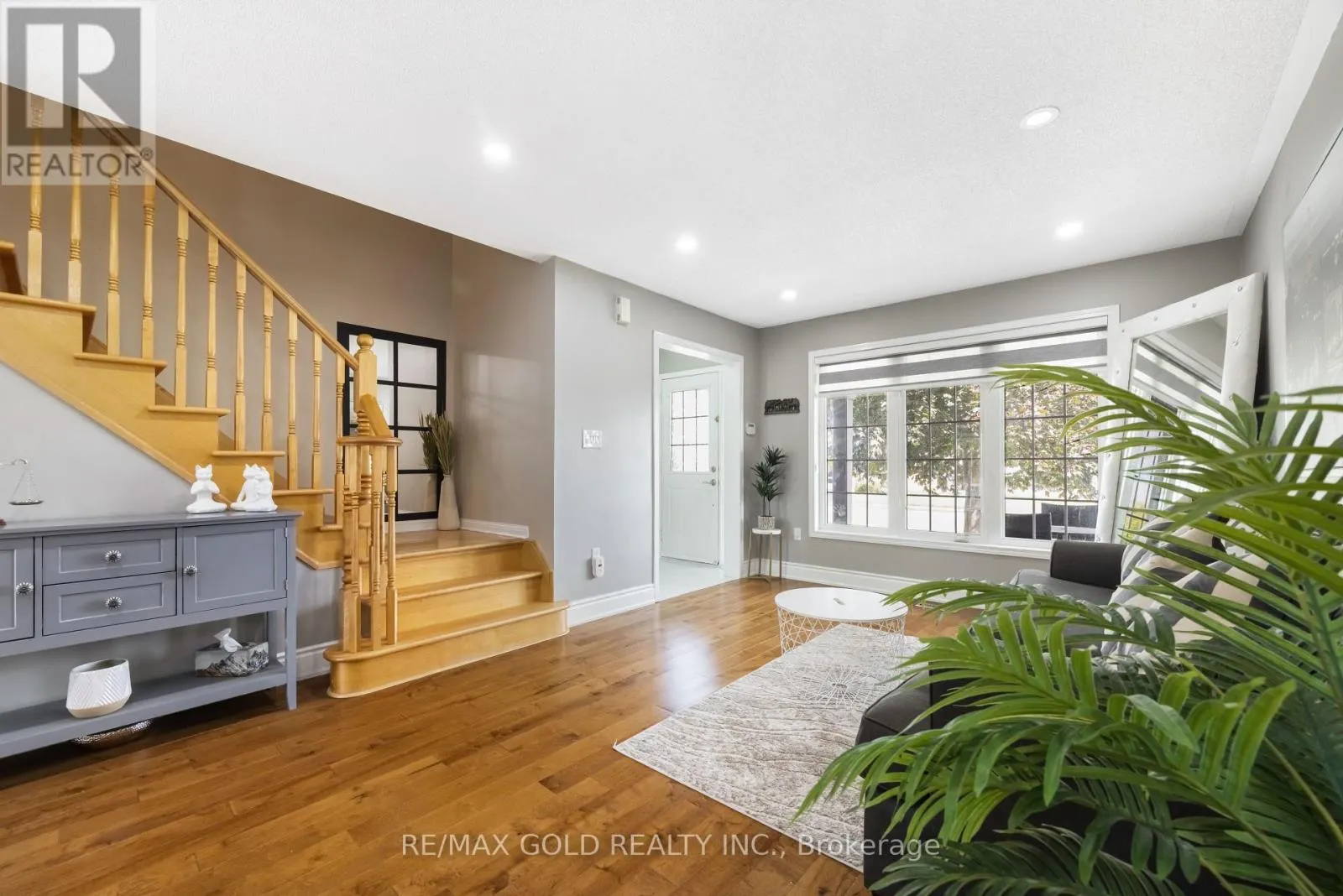 36 FIDELITY AVENUE