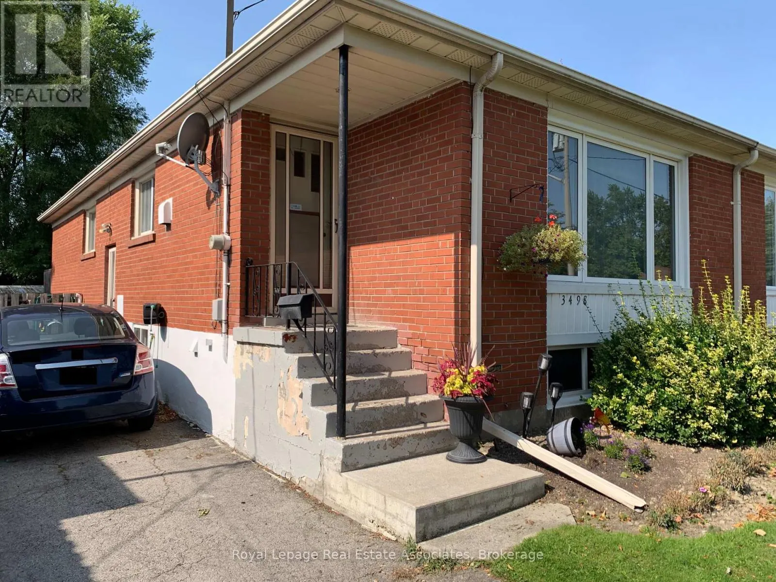 3498 ASHCROFT CRESCENT